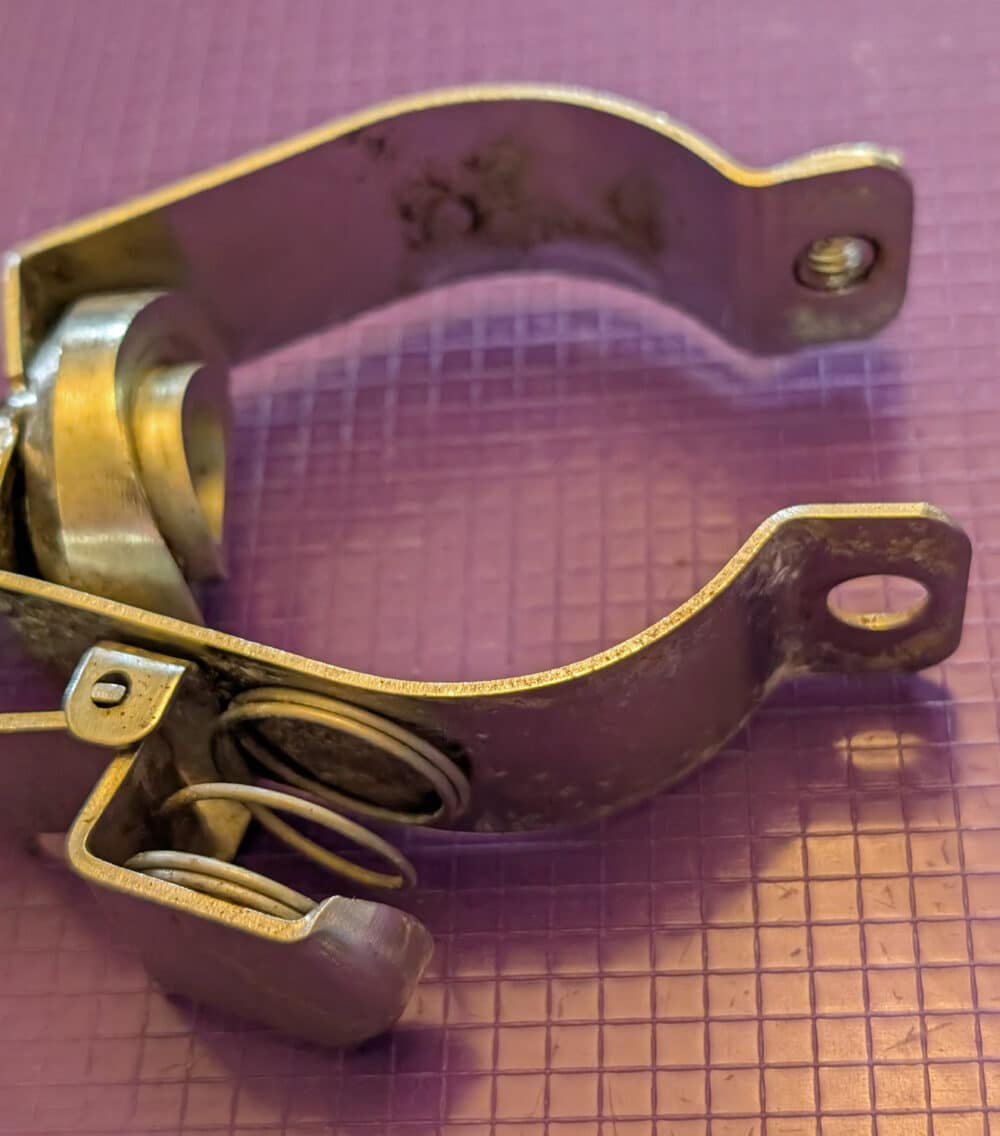 Spring-Loaded Clamp-On Nipple For 2&Amp;Quot; Pipe