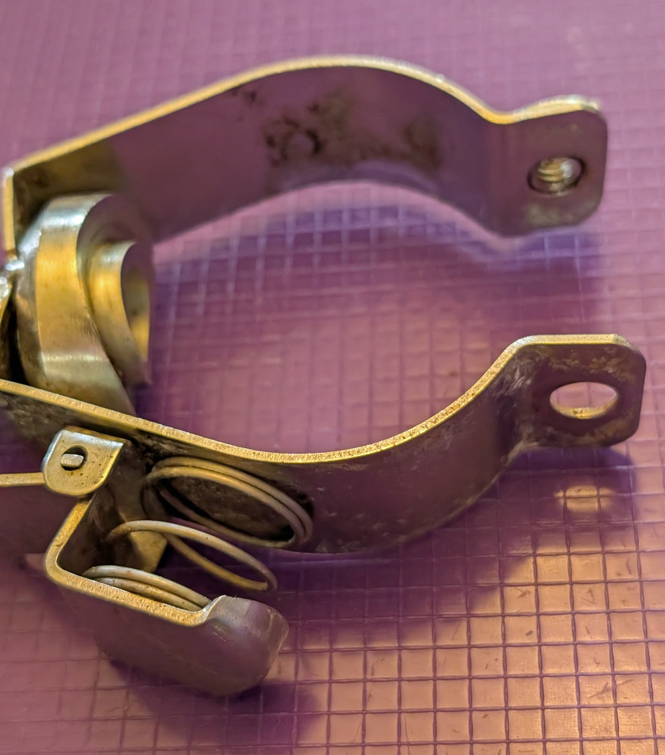 Spring-Loaded Clamp-On Nipple For 2&Amp;Quot; Pipe