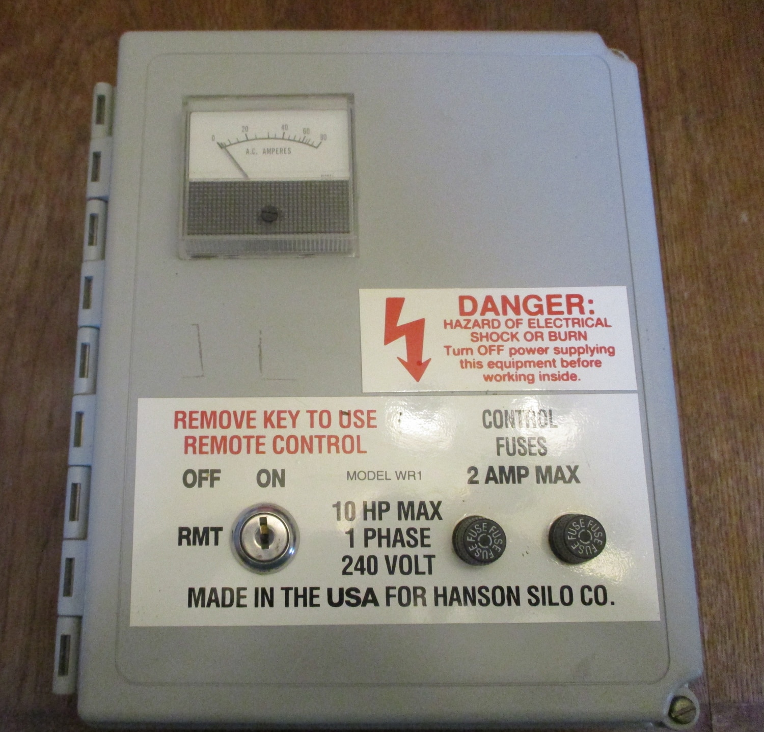 Control box for silo unloader