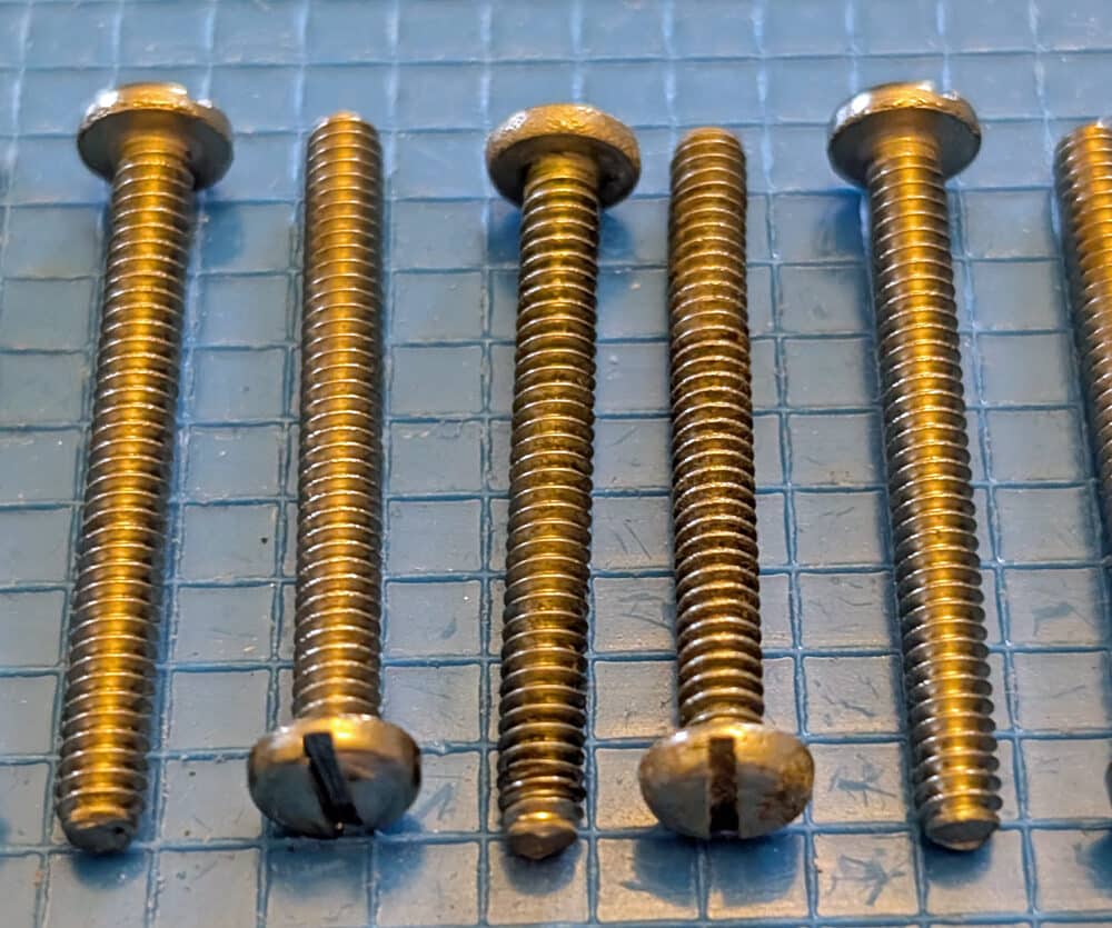 Screw, PN SL, 1 1/4"L, #6-32 THD SZ, Pkg/7