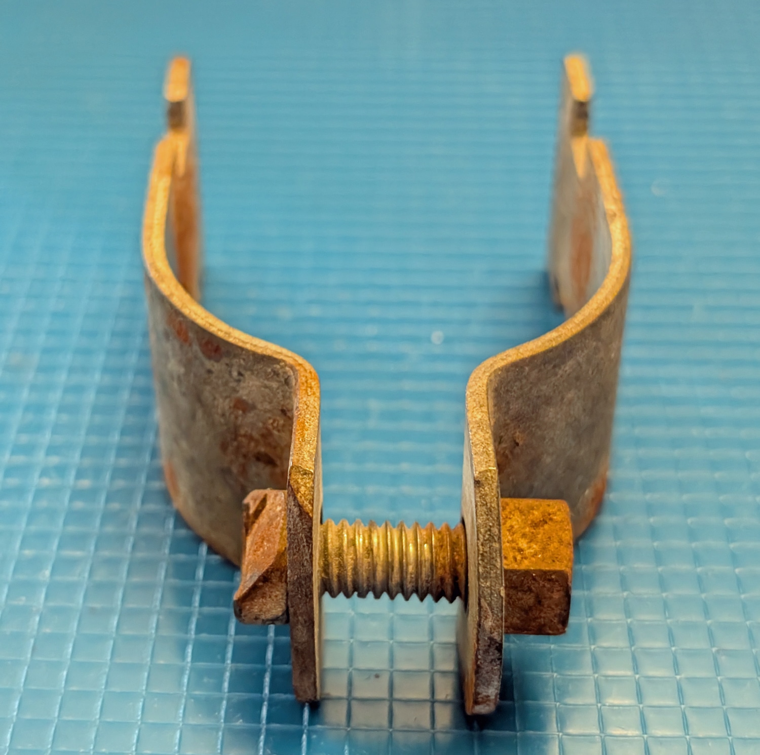 Clamp for 1 1/2" Pipe 3 Clamp for 1 1/2" Pipe