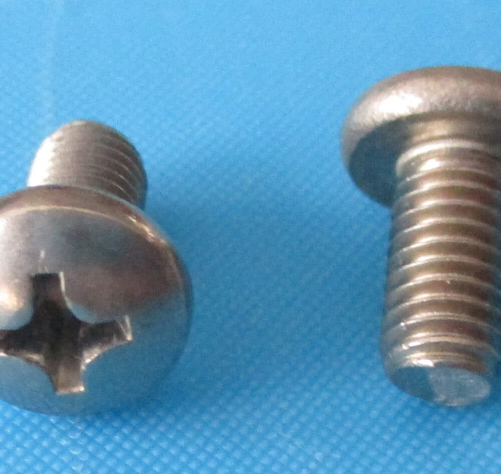 Screw, Pn Ph, Ss, 1/2&Quot;L, 10-32 Thd Sz, Pkg/2 Main Photo