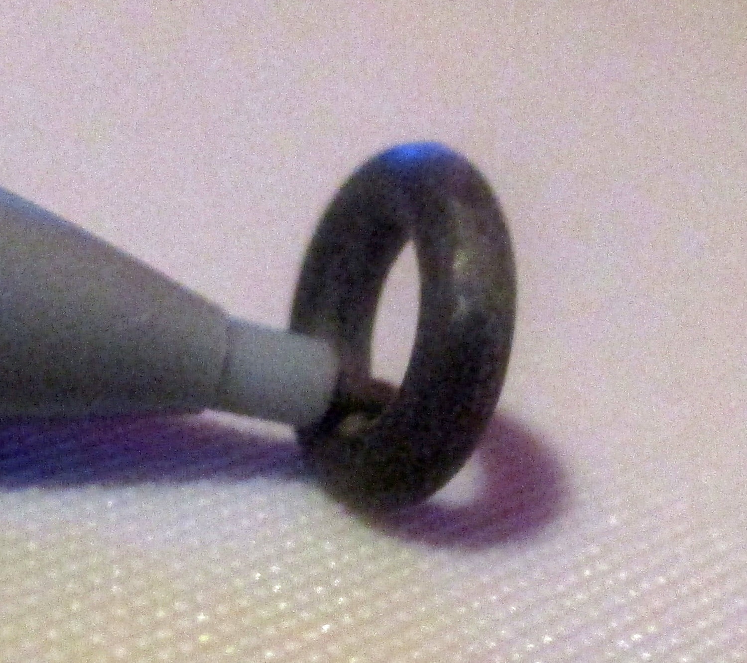 O ring #61, 9/32"OD, 5/32"ID, 1/16"THK, Pkg/4 5 close up