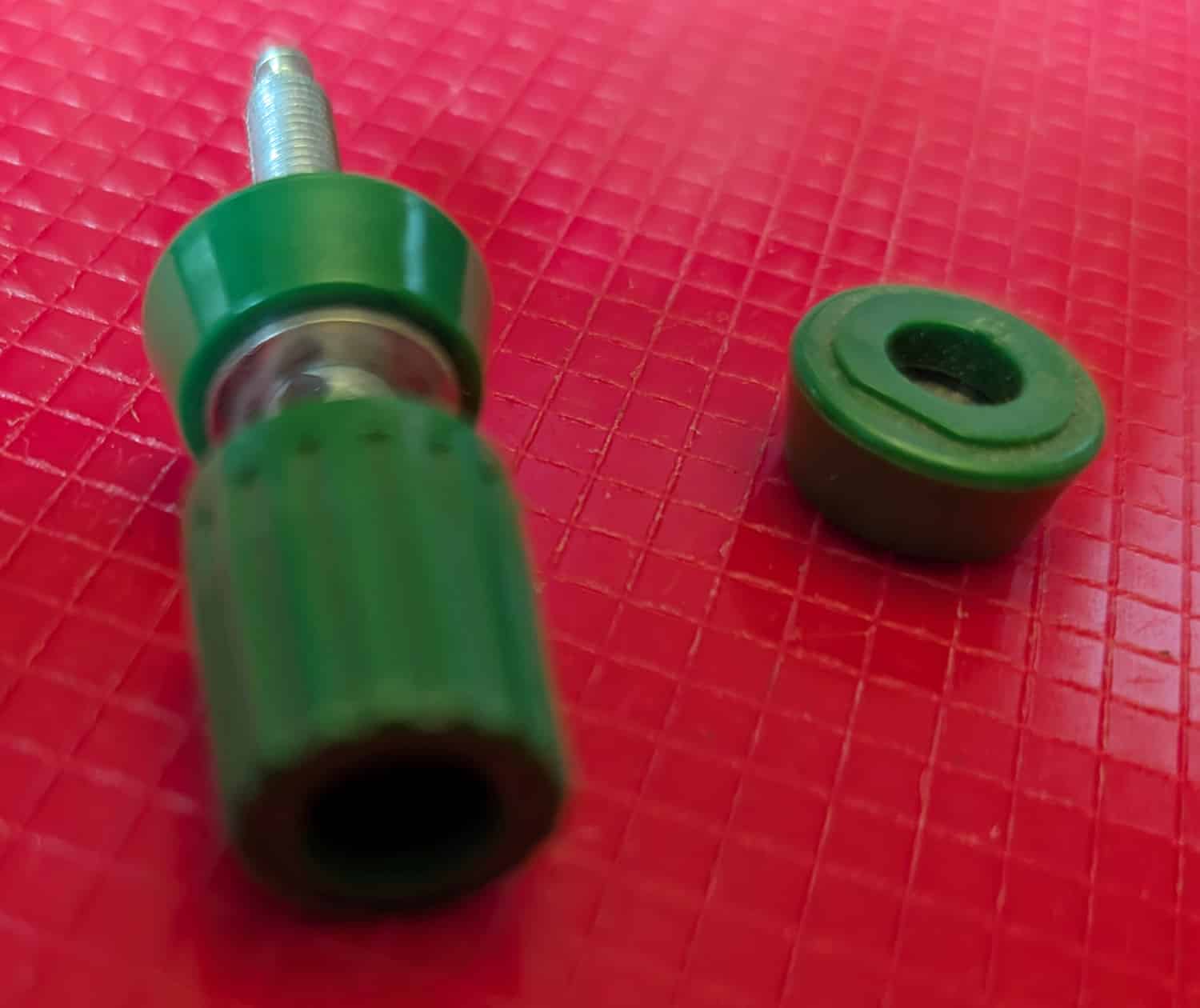 Binding Post Banana Socket Terminal Connector, Pkg/4 7 Binding Post Banana Socket Terminal Connector, Pkg/4