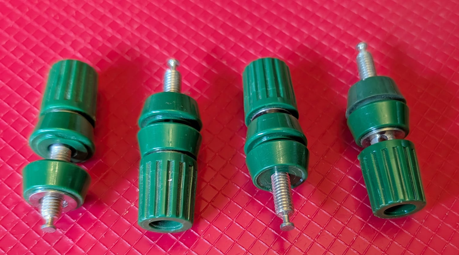 Binding Post Banana Socket Terminal Connector, Pkg/4 3 Binding Post Banana Socket Terminal Connector, Pkg/4