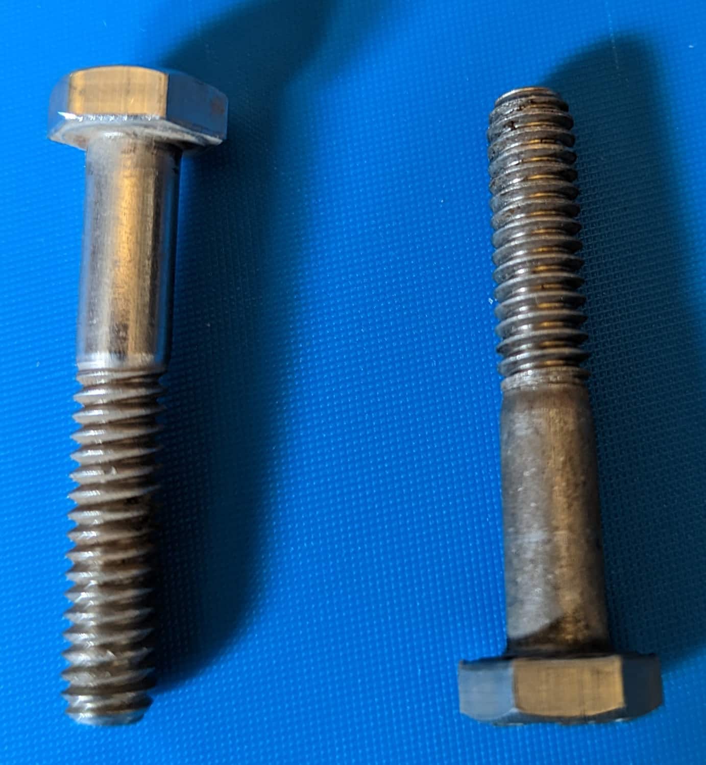 Bolt, Carriage 1 5/8&Amp;Quot; L, 14-20 Thd Sz, Pkg/2