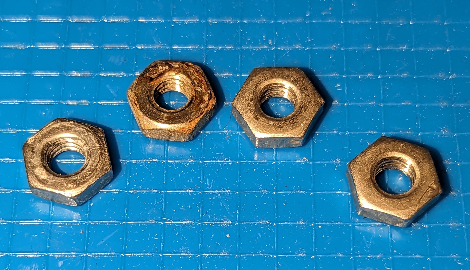 Nut, 3/8&Amp;Quot;Od, 1/8&Amp;Quot;Id 10-32 Thd Sz, Pkg./4 Main Photo