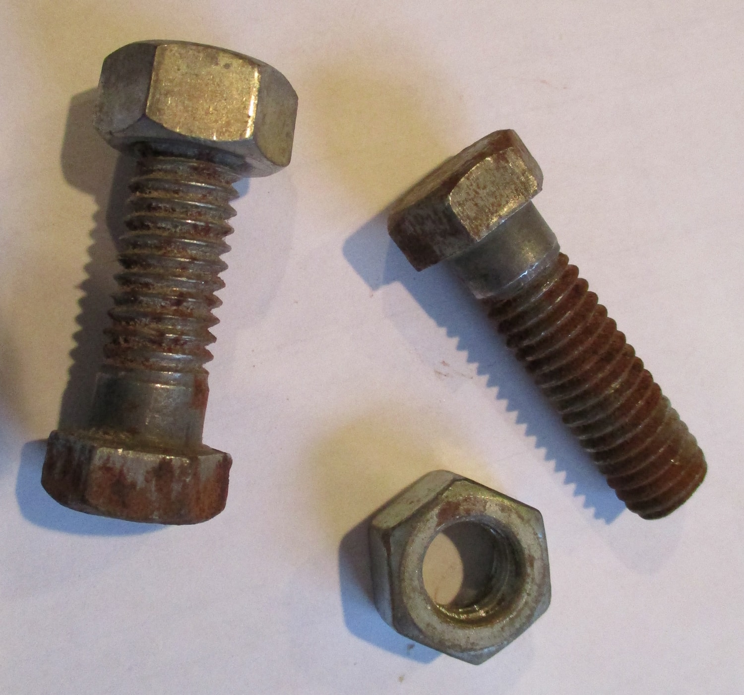 Bolt, HX w/Nut, 1 3/4"L 7/16-14 THD SZ, Pkg./2 3 Bolt, HX w/Nut, 1 3/4"L 7/16-14 THD SZ, Pkg./2
