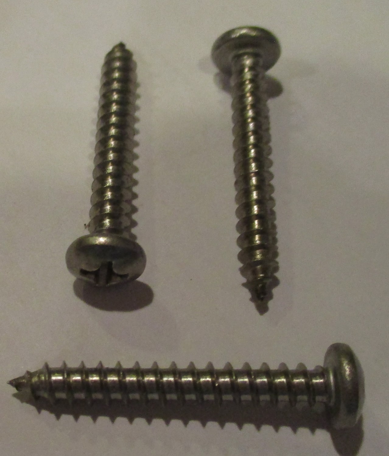 Screw, SM PN PH, 1 1/16"L, 16tpi, Pkg./3 3 Screw, SM PN PH, 1 1/16"L, 16tpi, Pkg./3