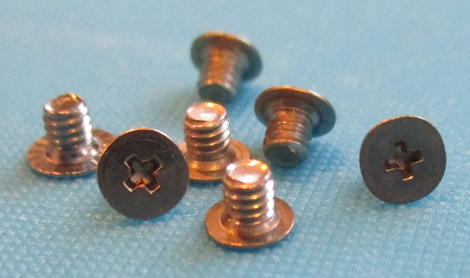 Screw, FL Star, 1/8"L, 1/16" THD OD, Pkg./7 3 Screw, FL Star, 1/8"L, 1/16" THD OD, Pkg./7