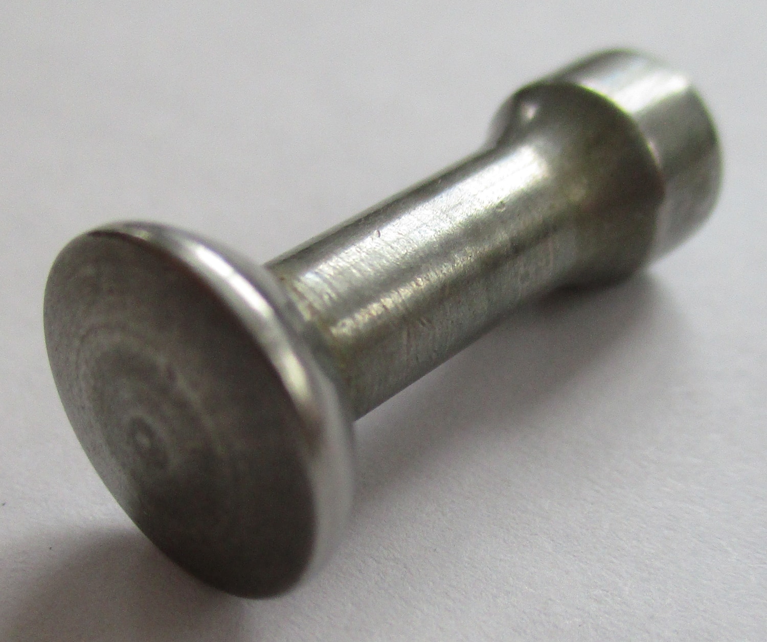 Valve, SS Molded. 13/16"L, 3/8"OD 4 Valve, SS Molded. 13/16"L, 3/8"OD - Image 2