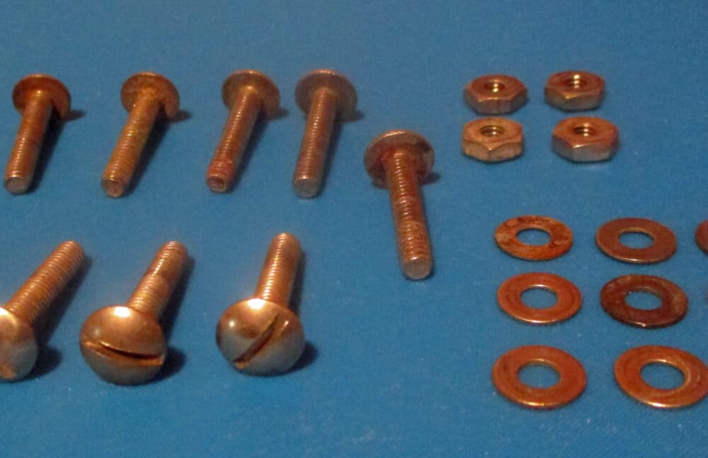 Screw, Truss Slotted Head, 15/16&Quot;L, #8-32 Thd Sz, Pkg/9 Main Photo