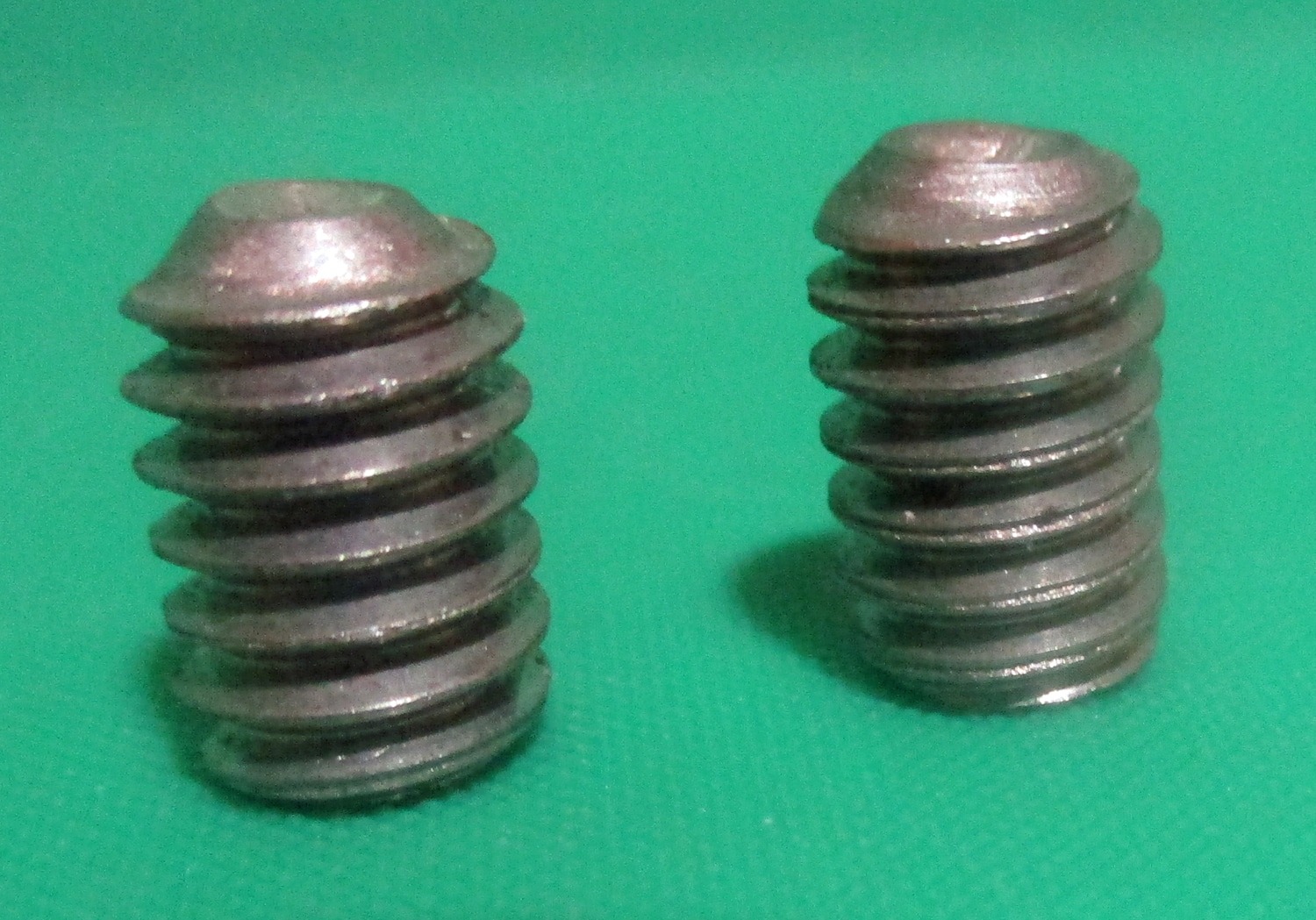 Screw, Set 3/8"L, 1/4-20 THD SZ Pkg/2 3 Screw, Set 3/8"L, 1/4-20 THD SZ Pkg/2 main photo