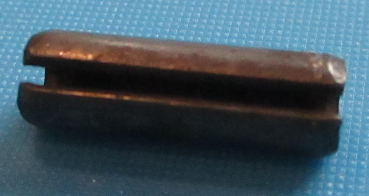 Roll Pin w/Slot, 5/8"L