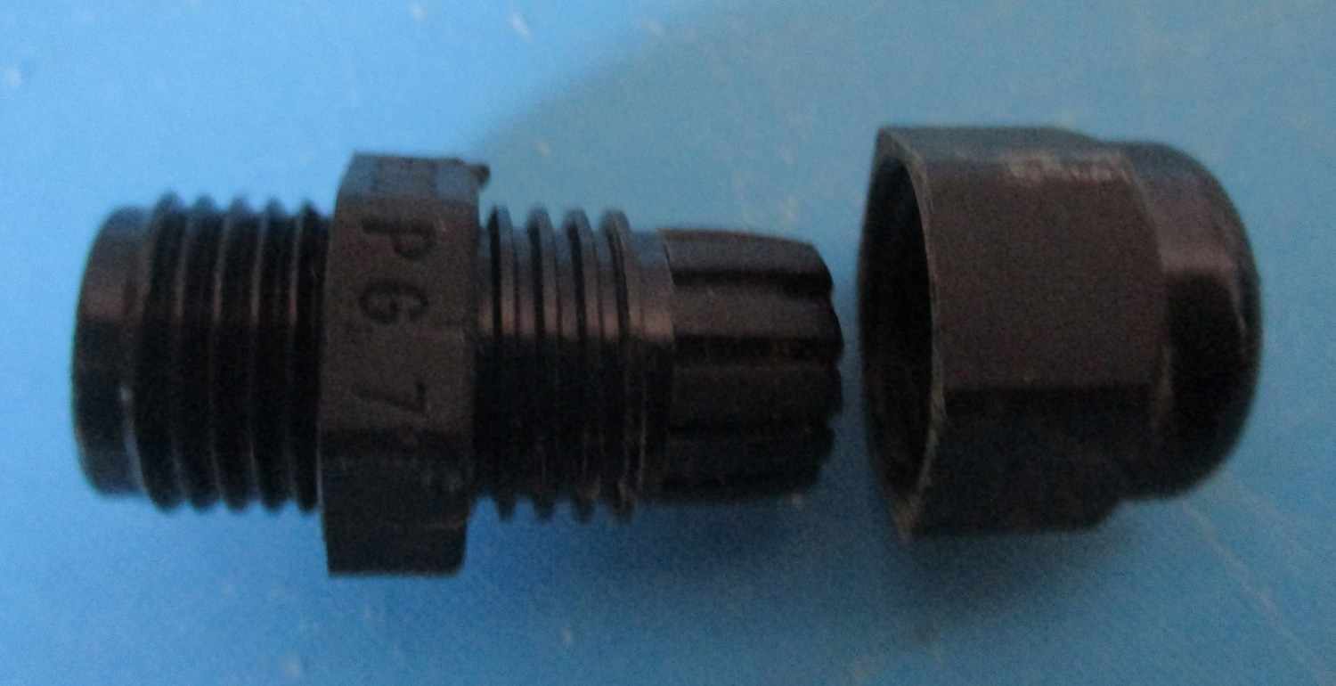 Grip/Connector Wire, 1 3/16" L