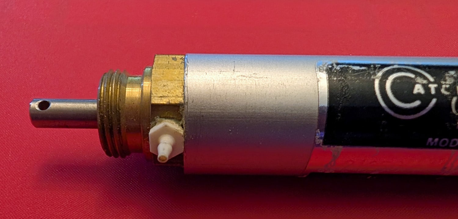Cylinder, 3.25" Stroke 5 close up