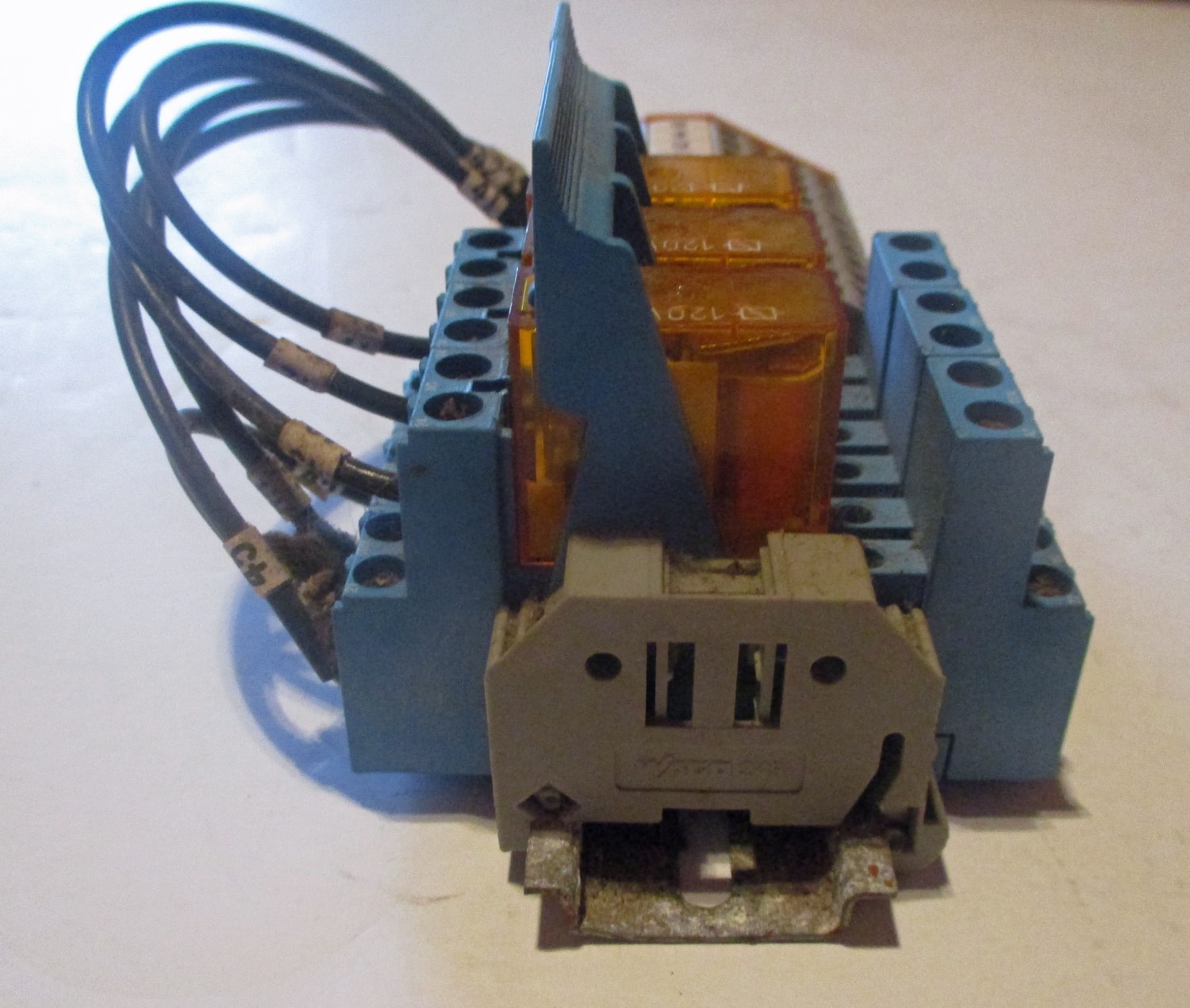 Terminal Block for Navigator w/Din Rail, Spare Parts & 120VAC Relays 6 close up
