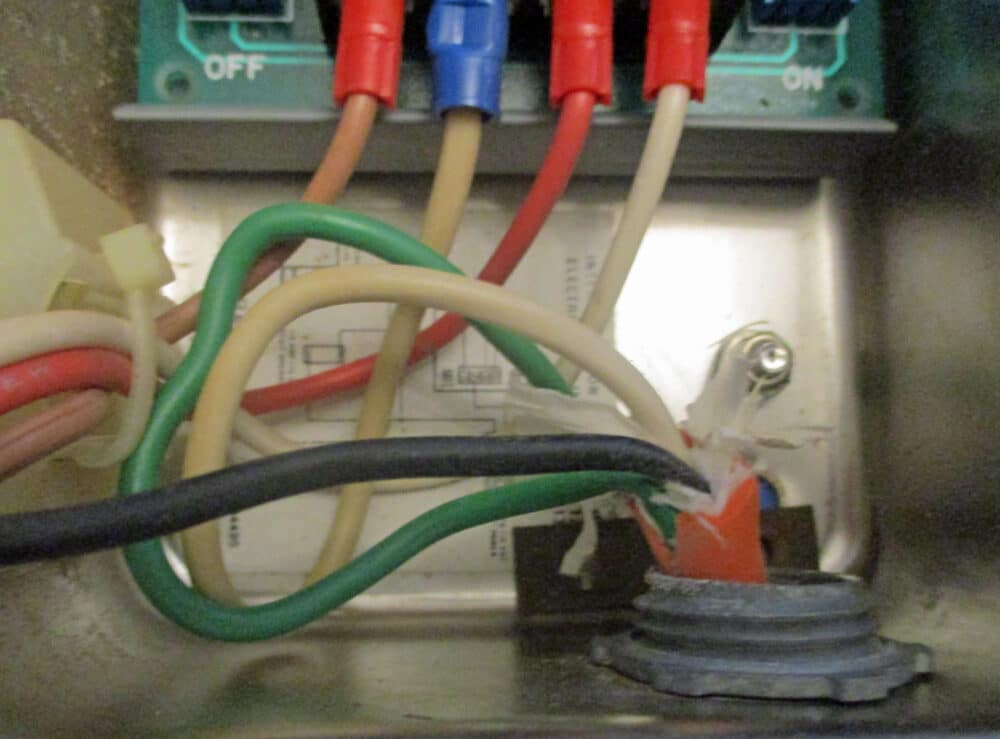 Surge air injector