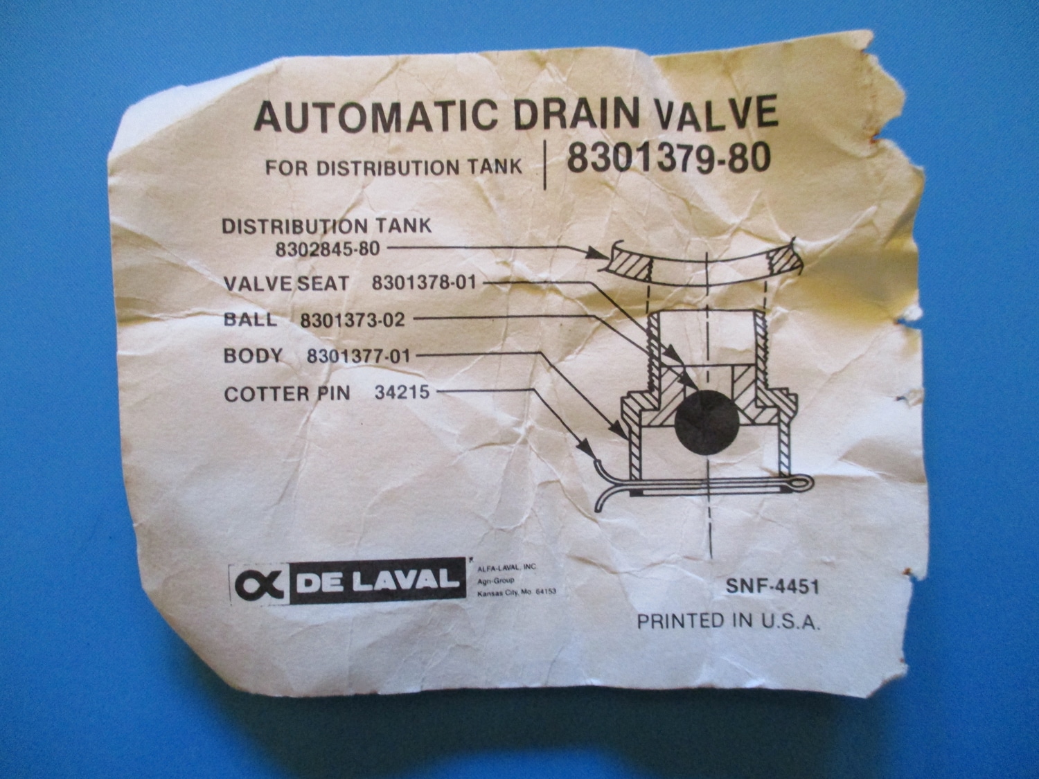 Valve Drain For Distribution Tank Auto 1 15 16 W 2 1 8 H valve-drain-for-distribution-tank-auto-1-15-16-w-2-1-8-h