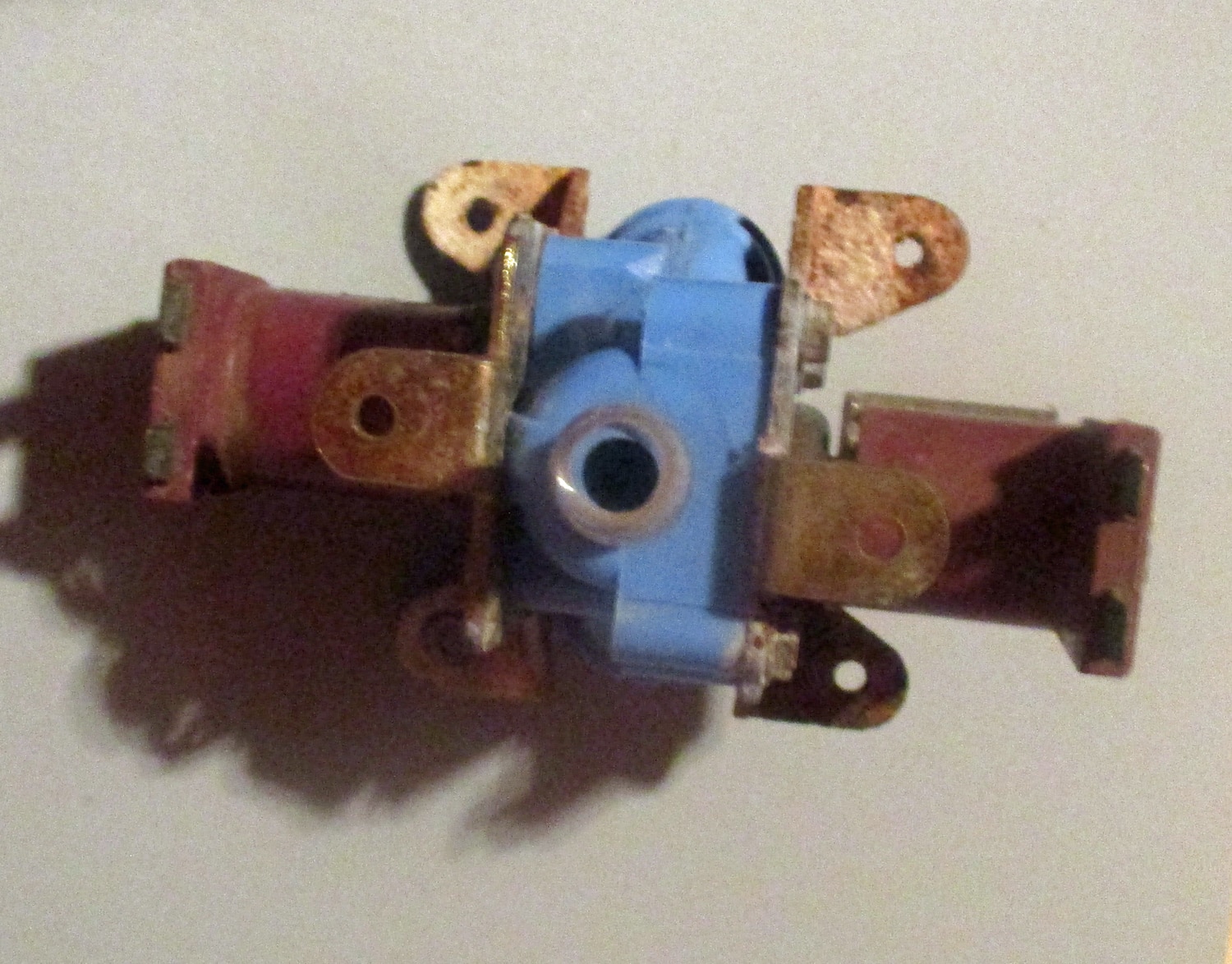 Valve, Double for Washer 6 close up