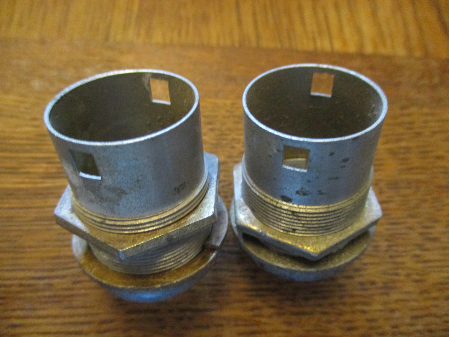 Knobs, Washer, Set of 2, 1 5/8"L, Pkg of 2 6 Knobs, Washer, Set of 2, 1 5/8"L, Pkg of 2 - Image 4