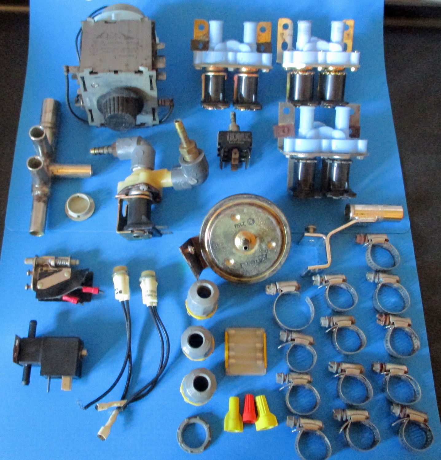 Universal Washer, for Parts Only 12 Universal Washer, for Parts Only