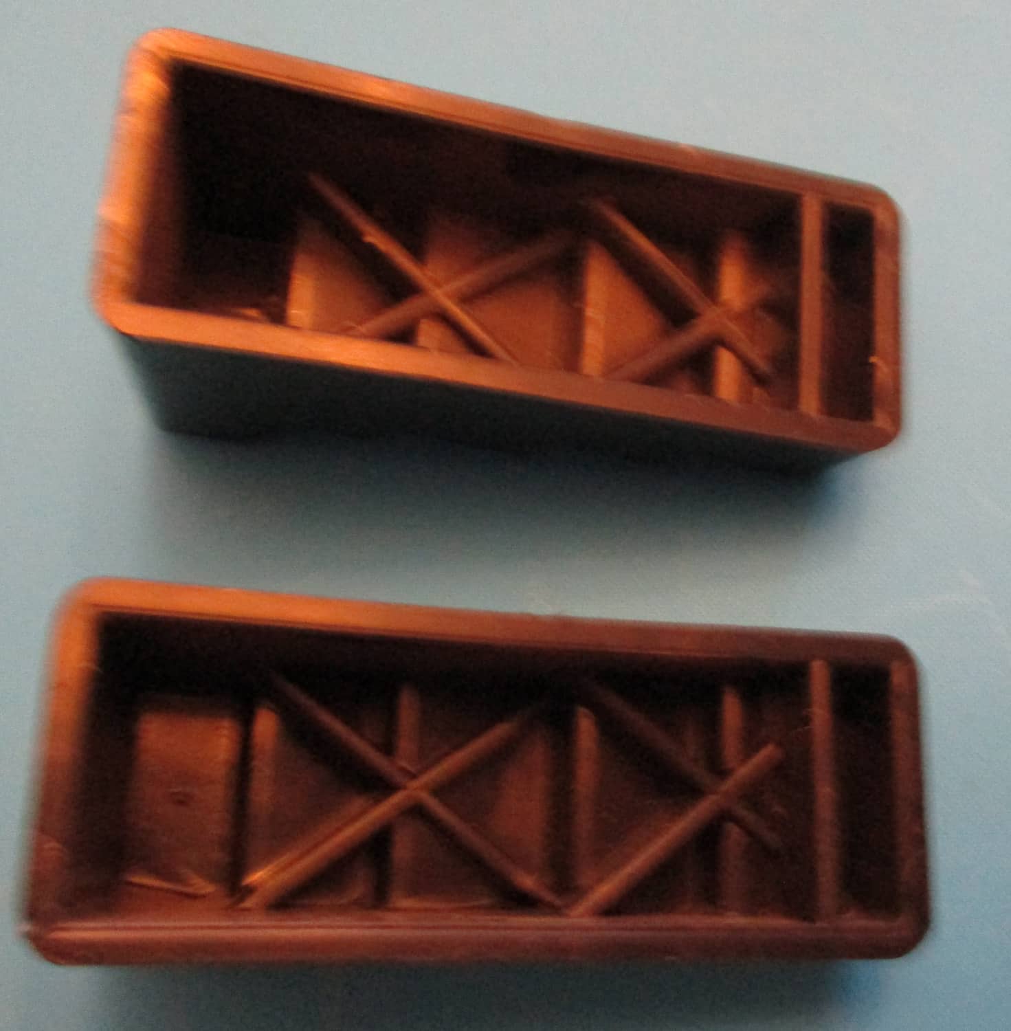 Steps - Plastic, Package of 2 5 Plastic Steps - bottom view