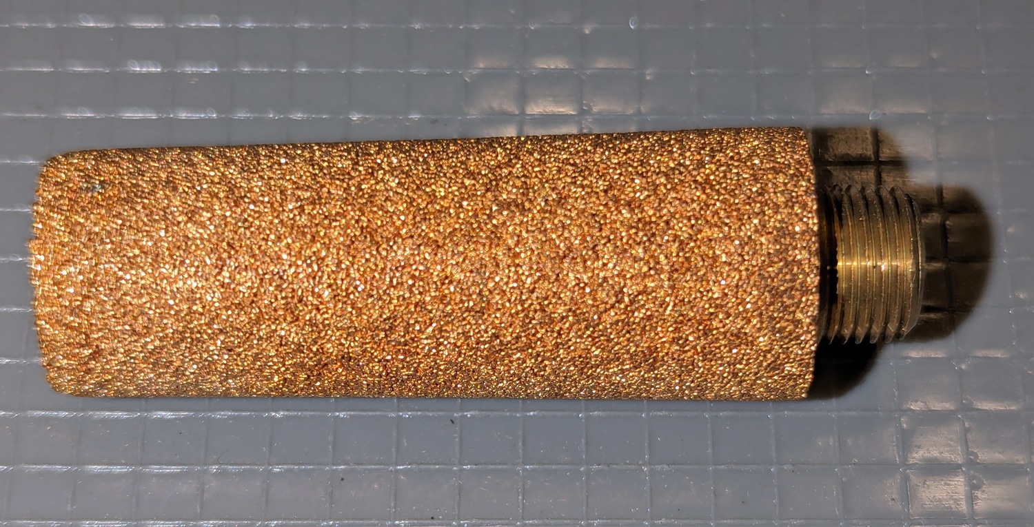Sintered Bronze Filter for L1 Oiler 6 close up