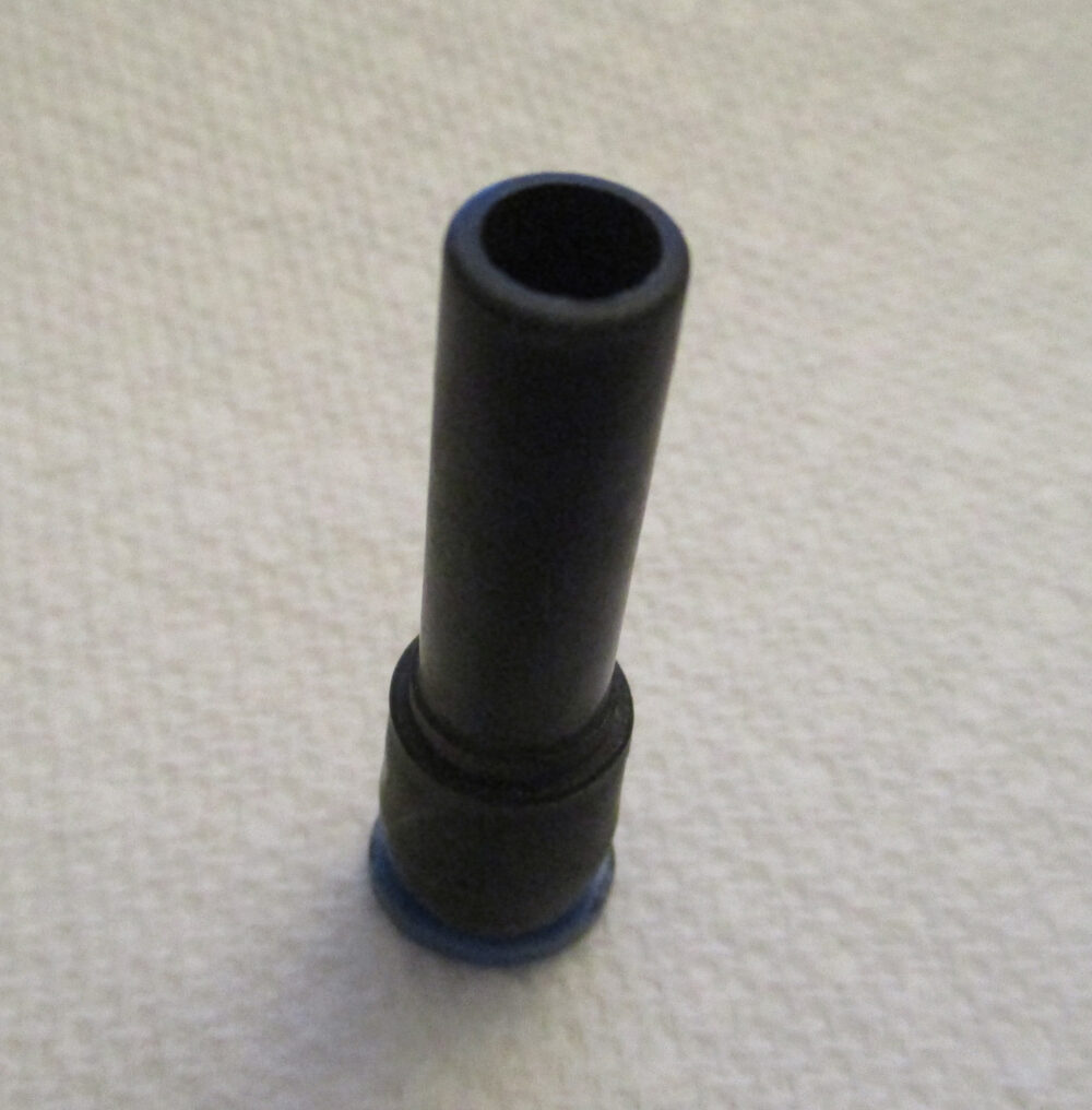 Fitting, 1/4" Slip 1 13/16"L 6 Fitting 1 13/16"L