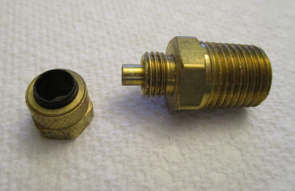 Reducer, 5/16" to 1/8", 1 5/16"L 4 Adapter 1/4", 1 5/16"L