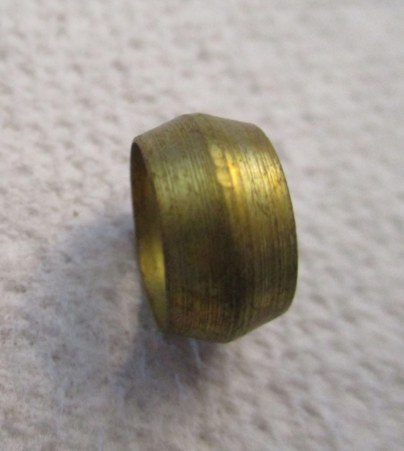 Fitting Compression Sleeve 1/4" High Brass Pkg of 2 4 Fitting Compression Sleeve 1/4" High Brass Pkg of 2