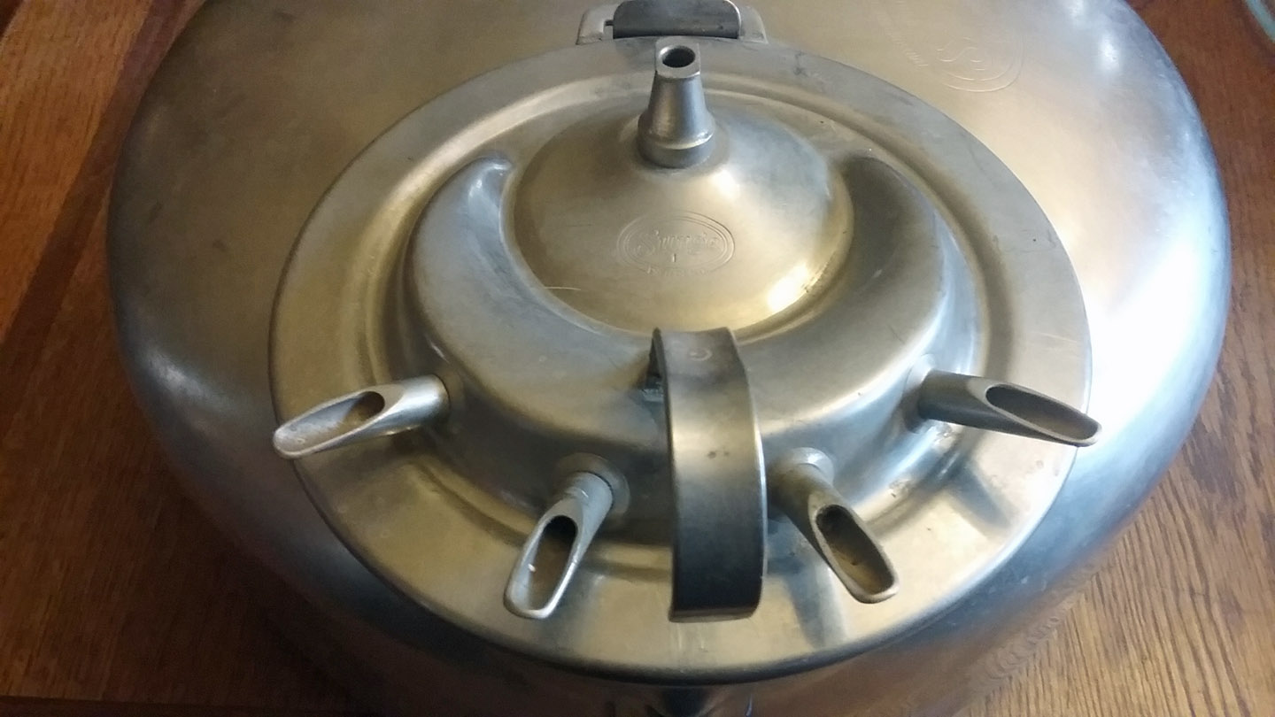 Bucket Milker 4 Bucket Milker