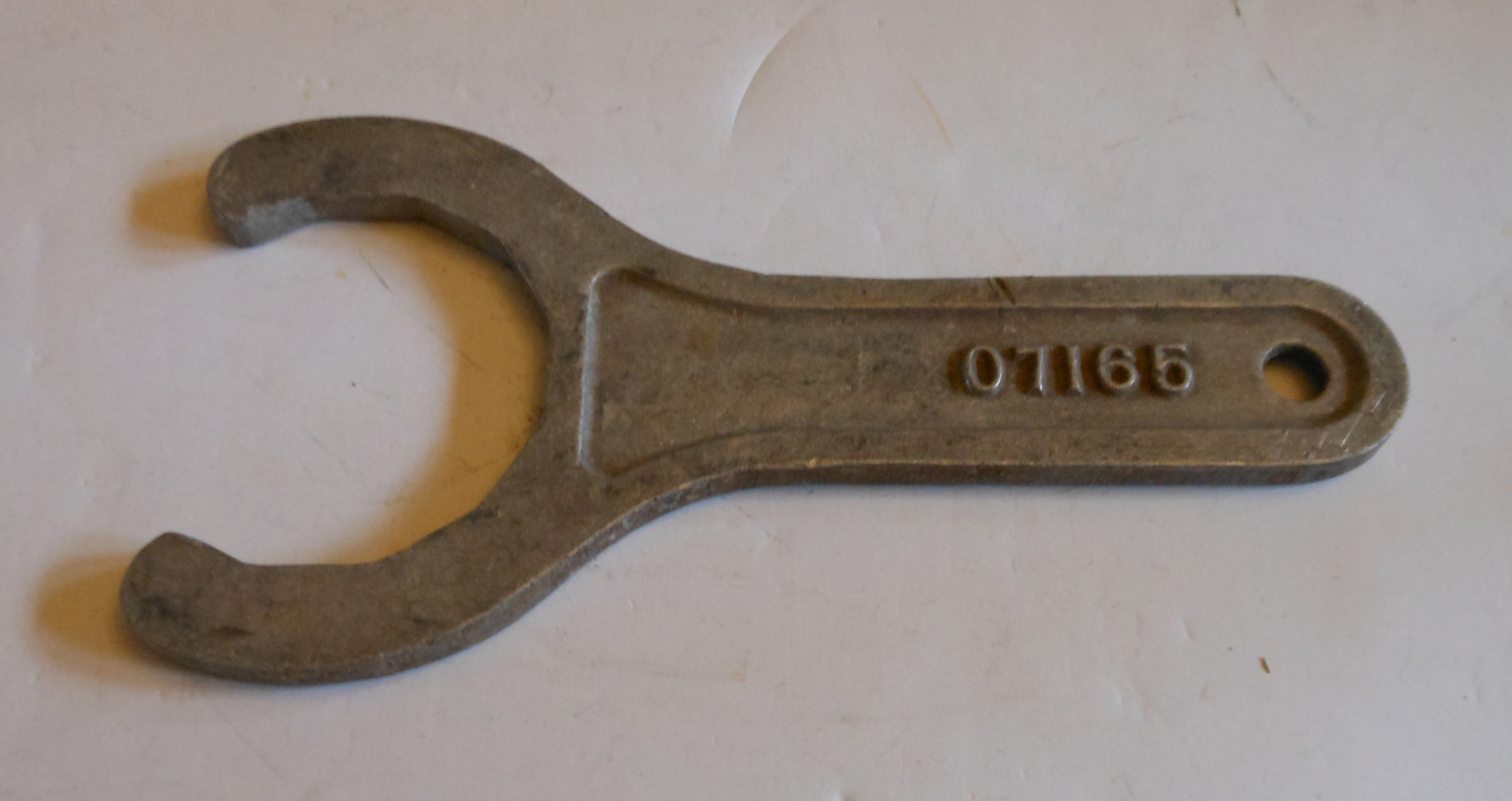 Wrench Tank 7 3/4&Amp;Quot;L