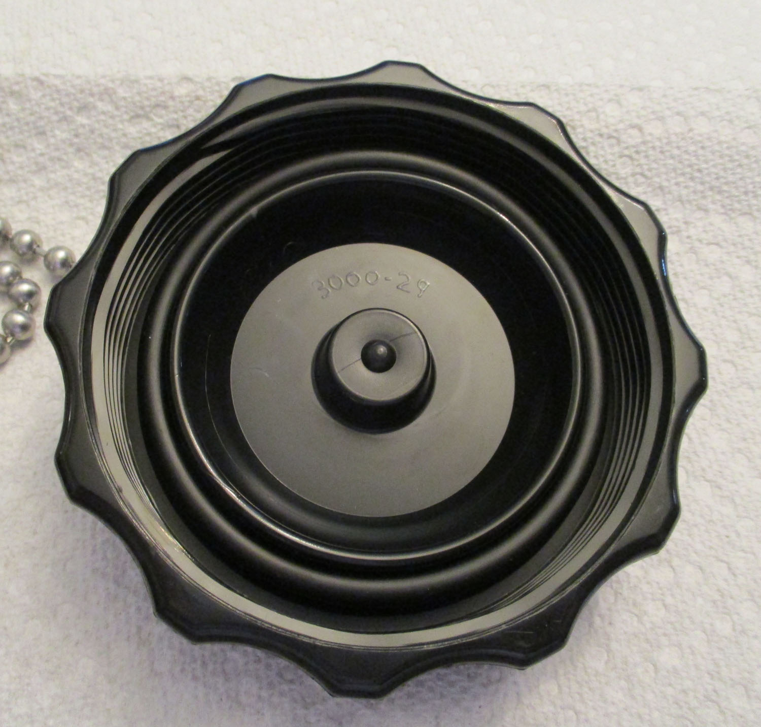 Cap, 3" Female w/Chain 5 Cap 3" Female w/Chain