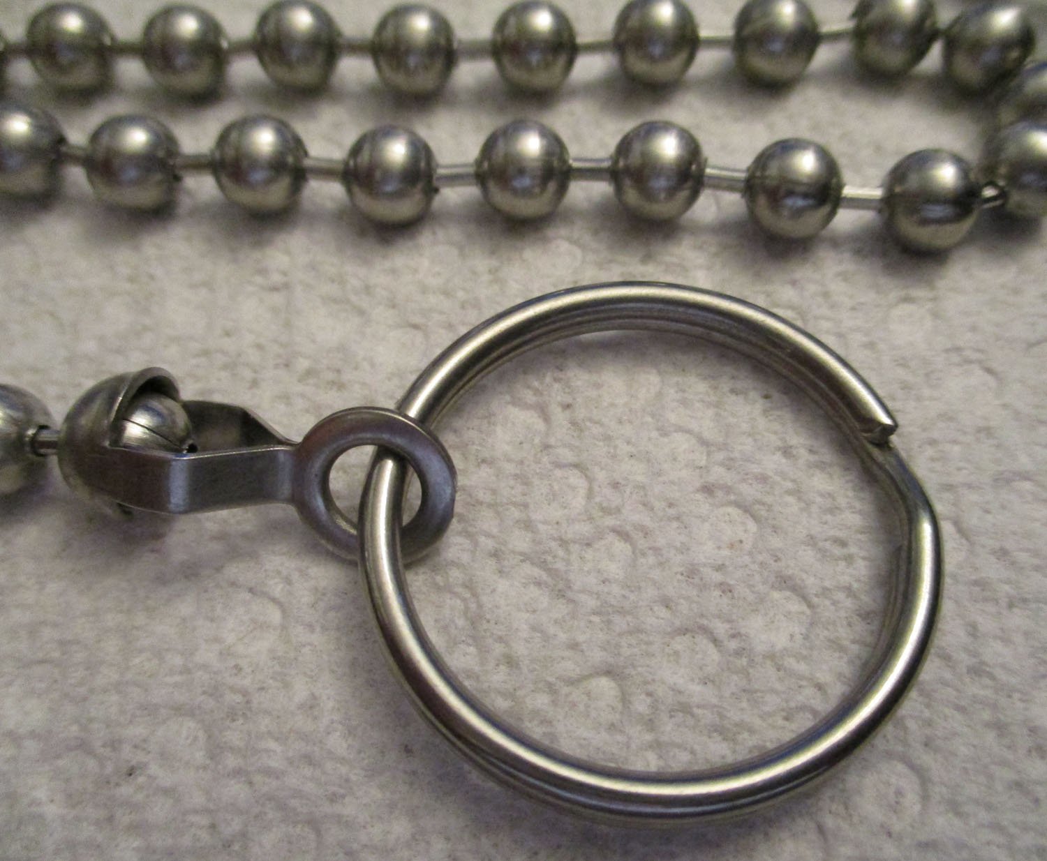 Cap, 3" Female w/Chain 7 Cap 3" Female w/Chain