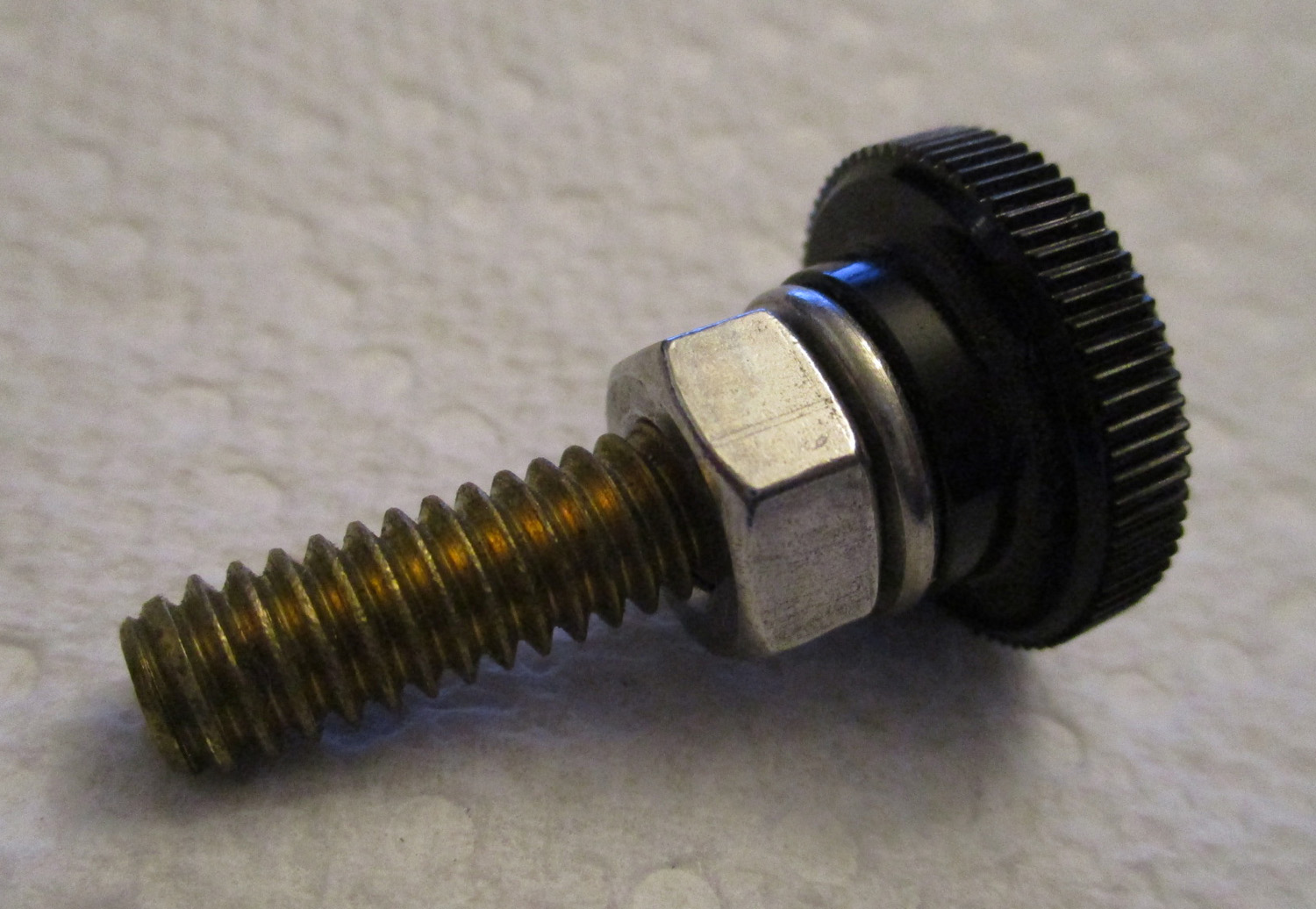 Thumb Screw for Surge Meter 4 Screw Thumb for Surge Meter 1 1/4"L 1/4-20 THD SZ