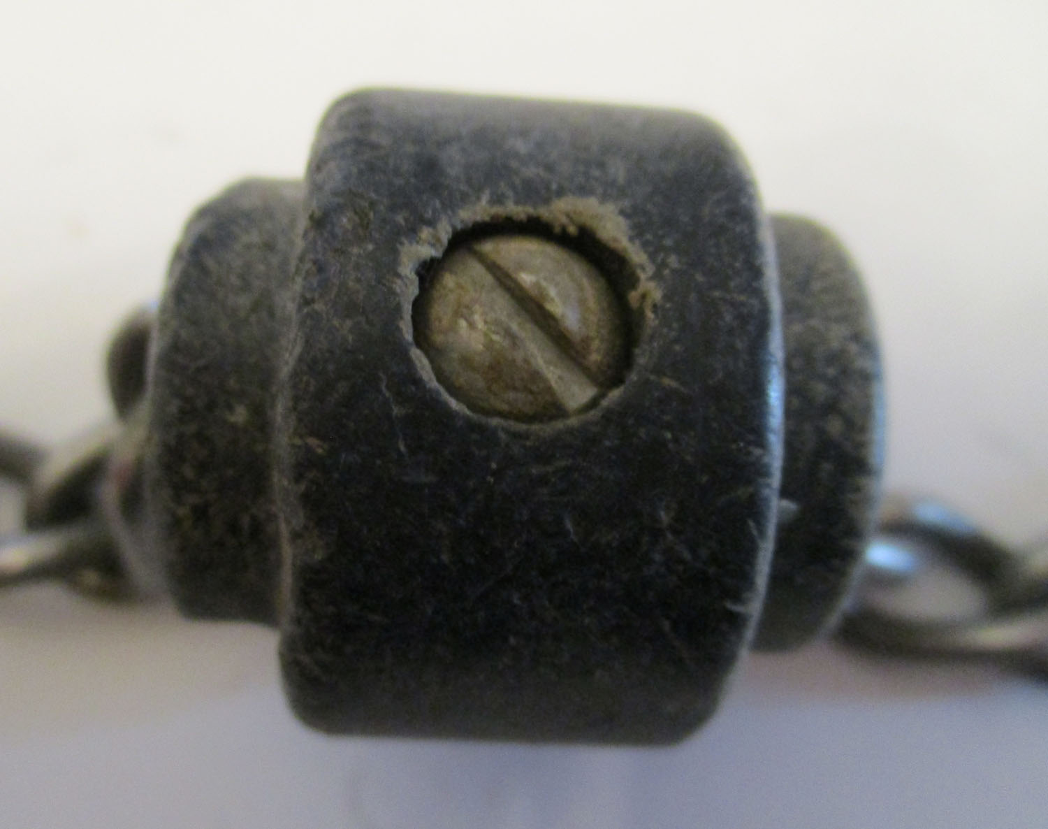 Chain For Air Cylinder With Stopper