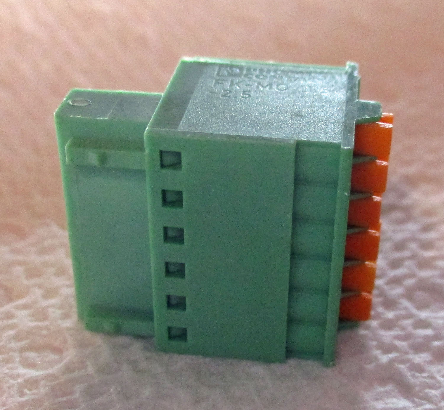 Terminal Strip Push 6 Place 5/8&Amp;Quot;W