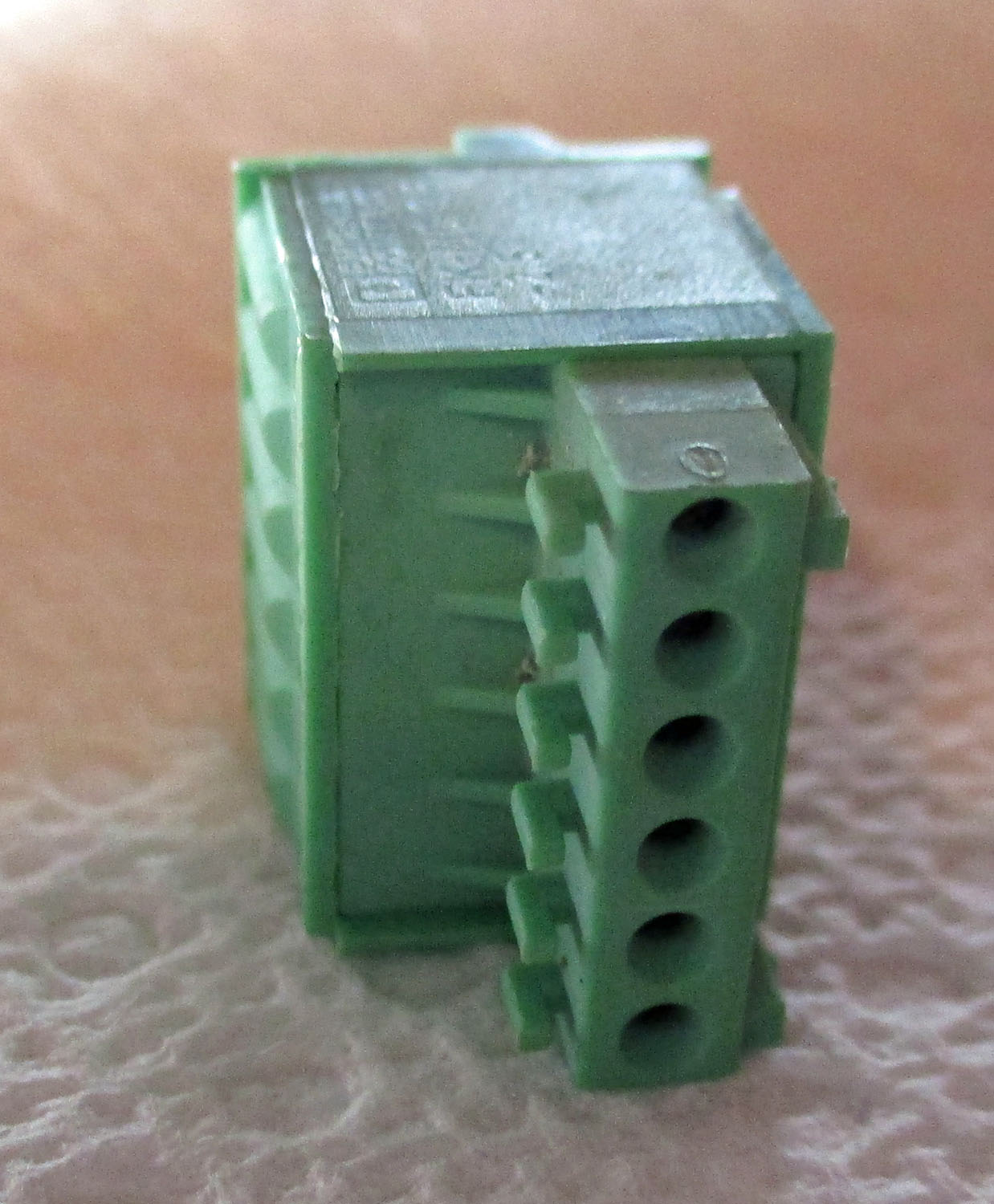 Terminal Strip Push 6 Place 5/8&Amp;Quot;W