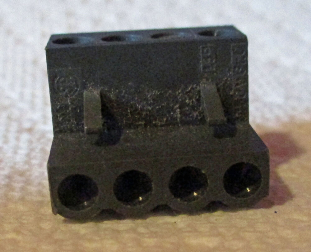 Terminal Black 4 Place 3/4&Amp;Quot;W