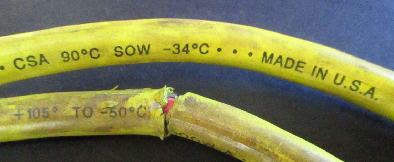 Cable Comm. 3-Pin Male Straight 3'L