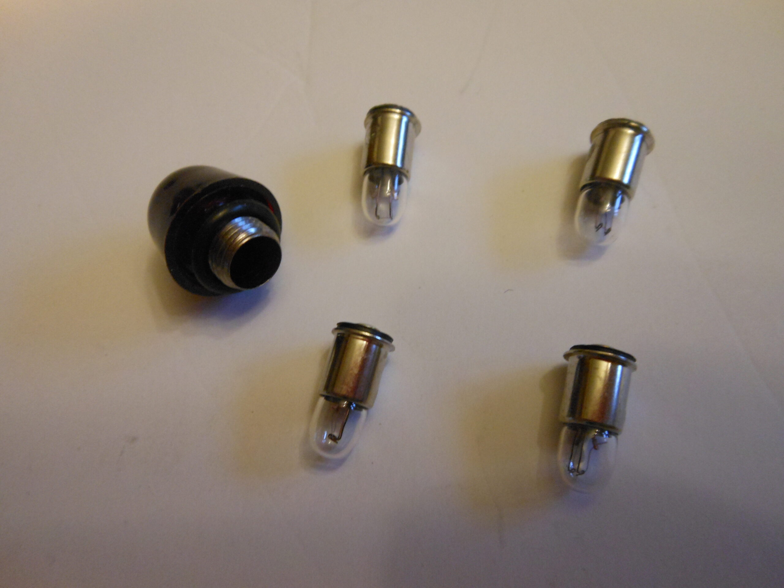 Lamps, Miniature w/Red Lens, Pkg./4 4 Lamps Miniature w/Red Lens Pkg of 4