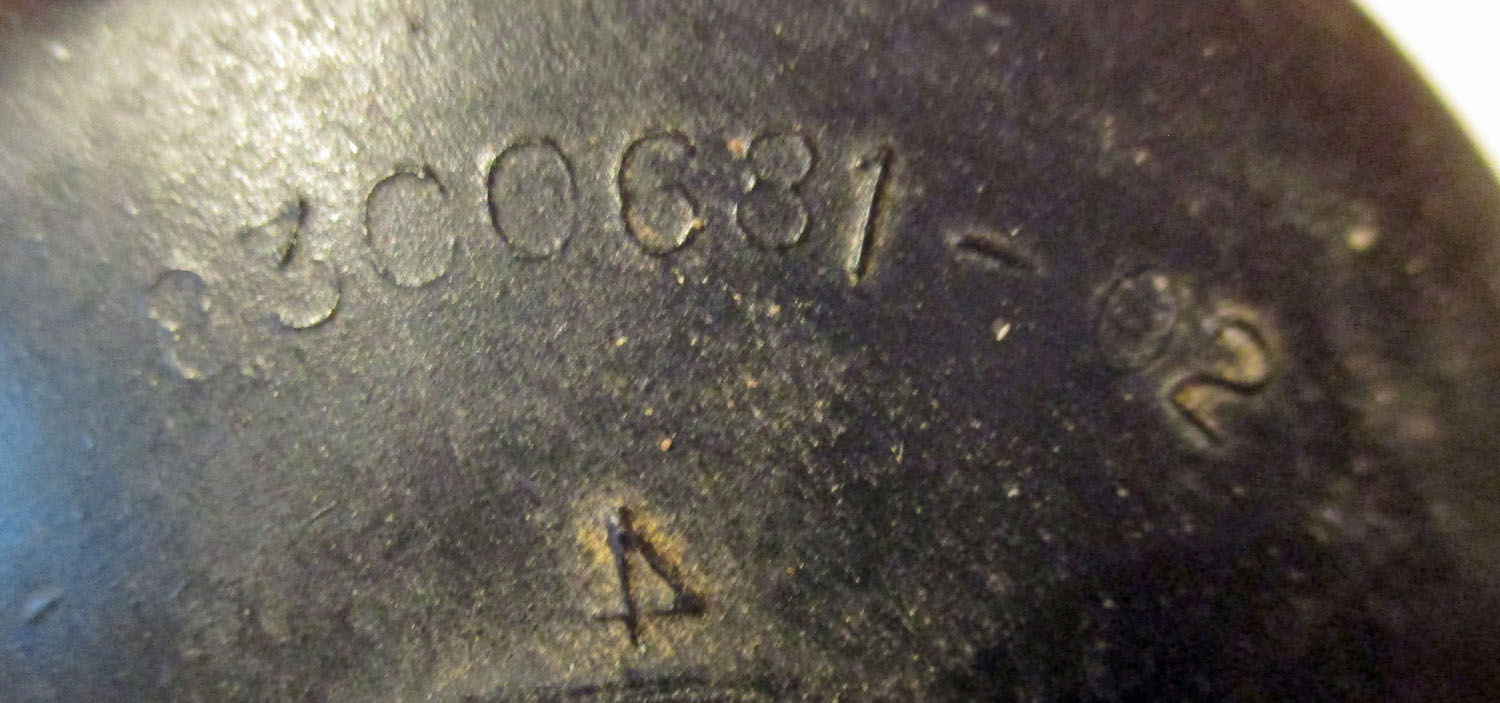 Air Cylinder Cap w/Hole 7 Cap Air Cylinder w/Hole 1 3/4"H x 2 3/16"OD o/all