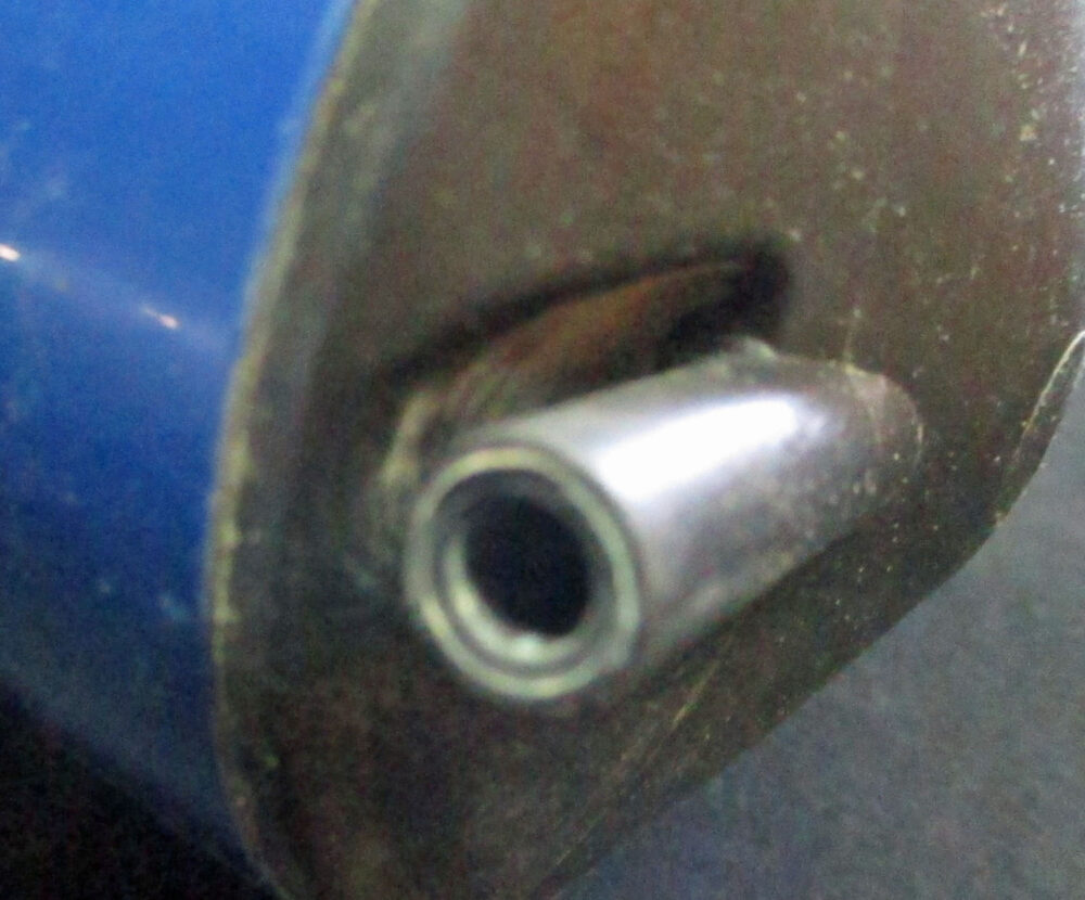 Cylinder, Vacuum Plastic 18 1/2"L