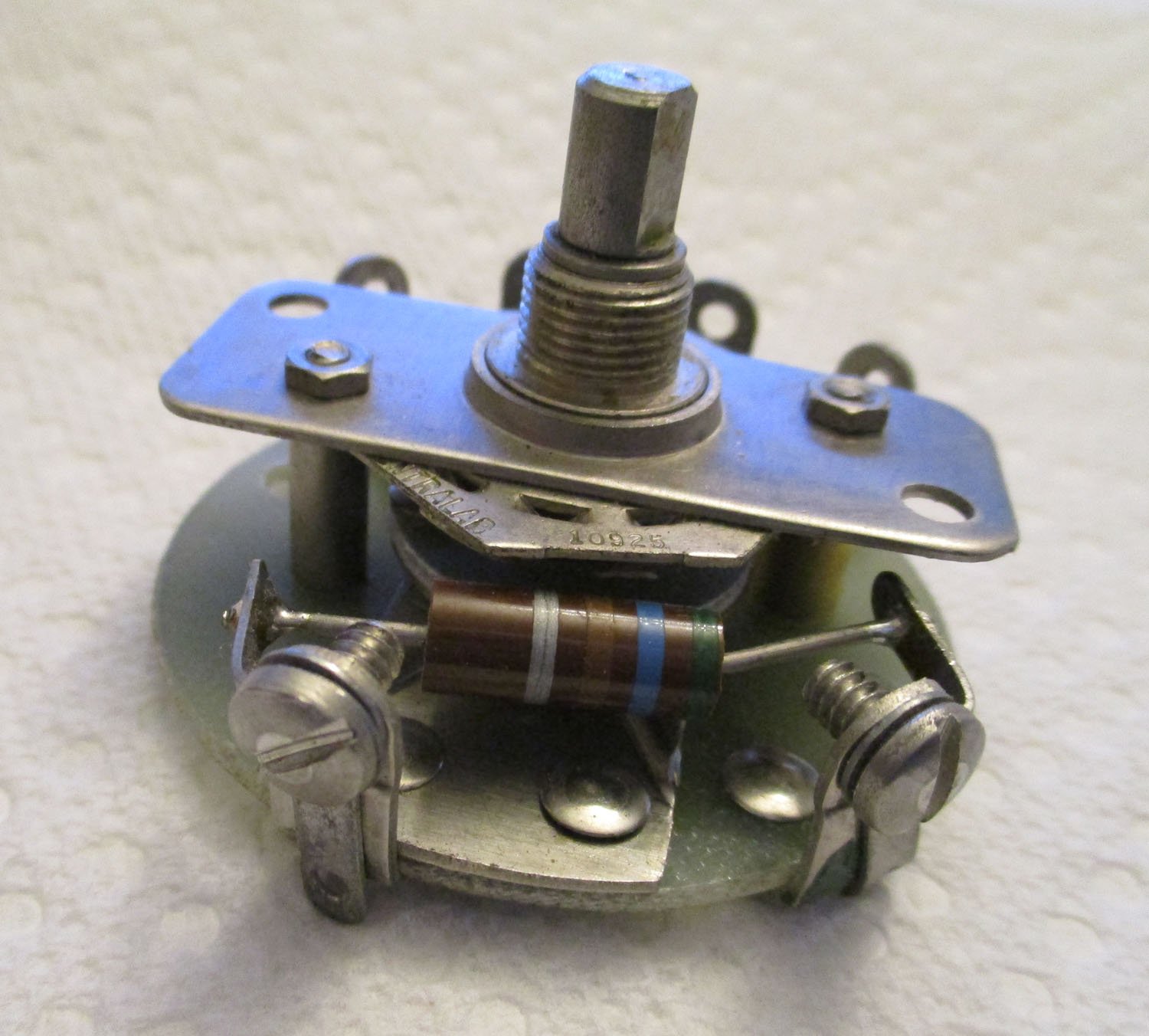 Switch Selector 2" OD 4 Switch Selector 2" OD