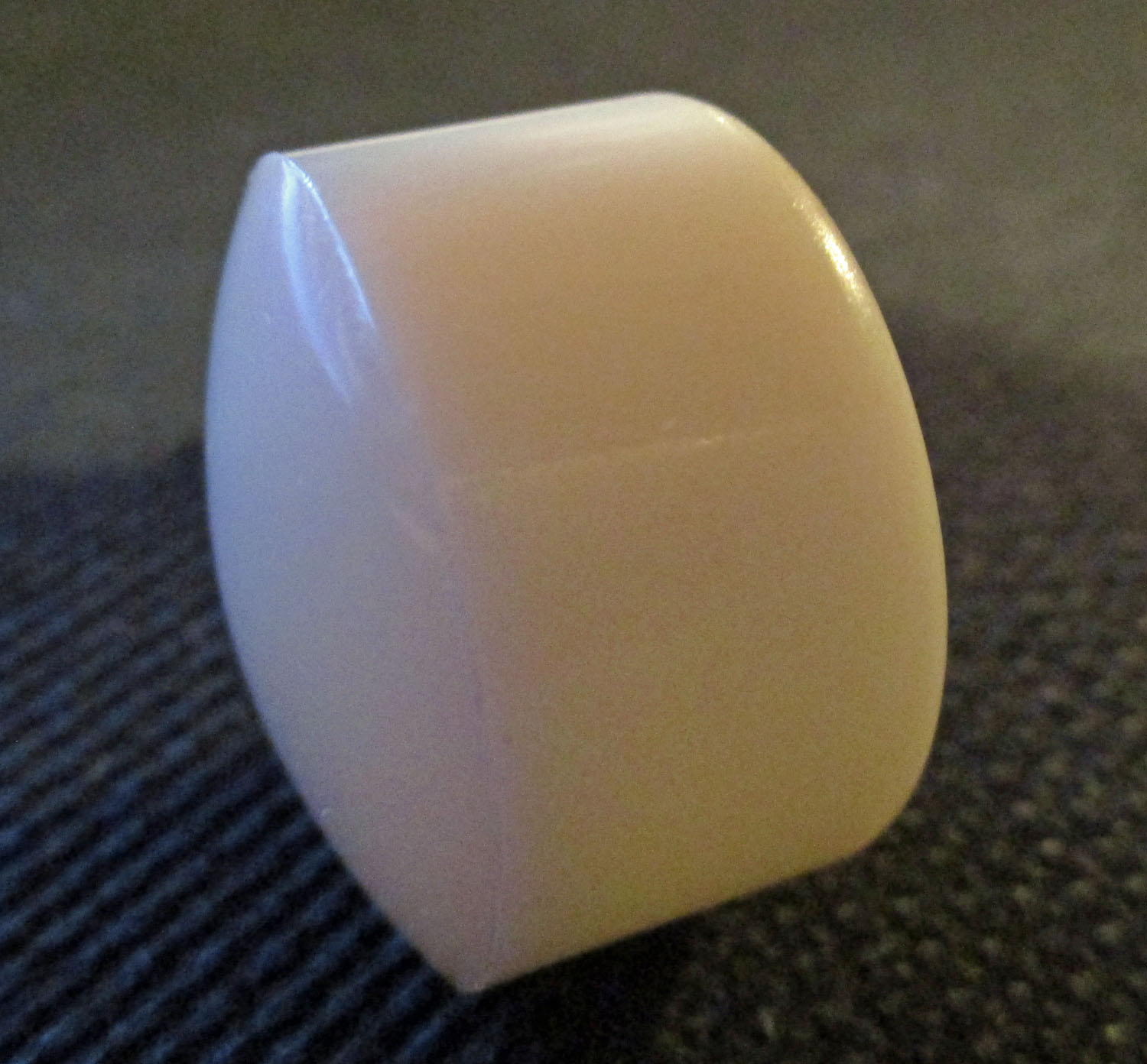 Button, Valve for .625 Surge Milk Valve 4 Button Valve for .625 Milk Valve Vertical/Horizontal