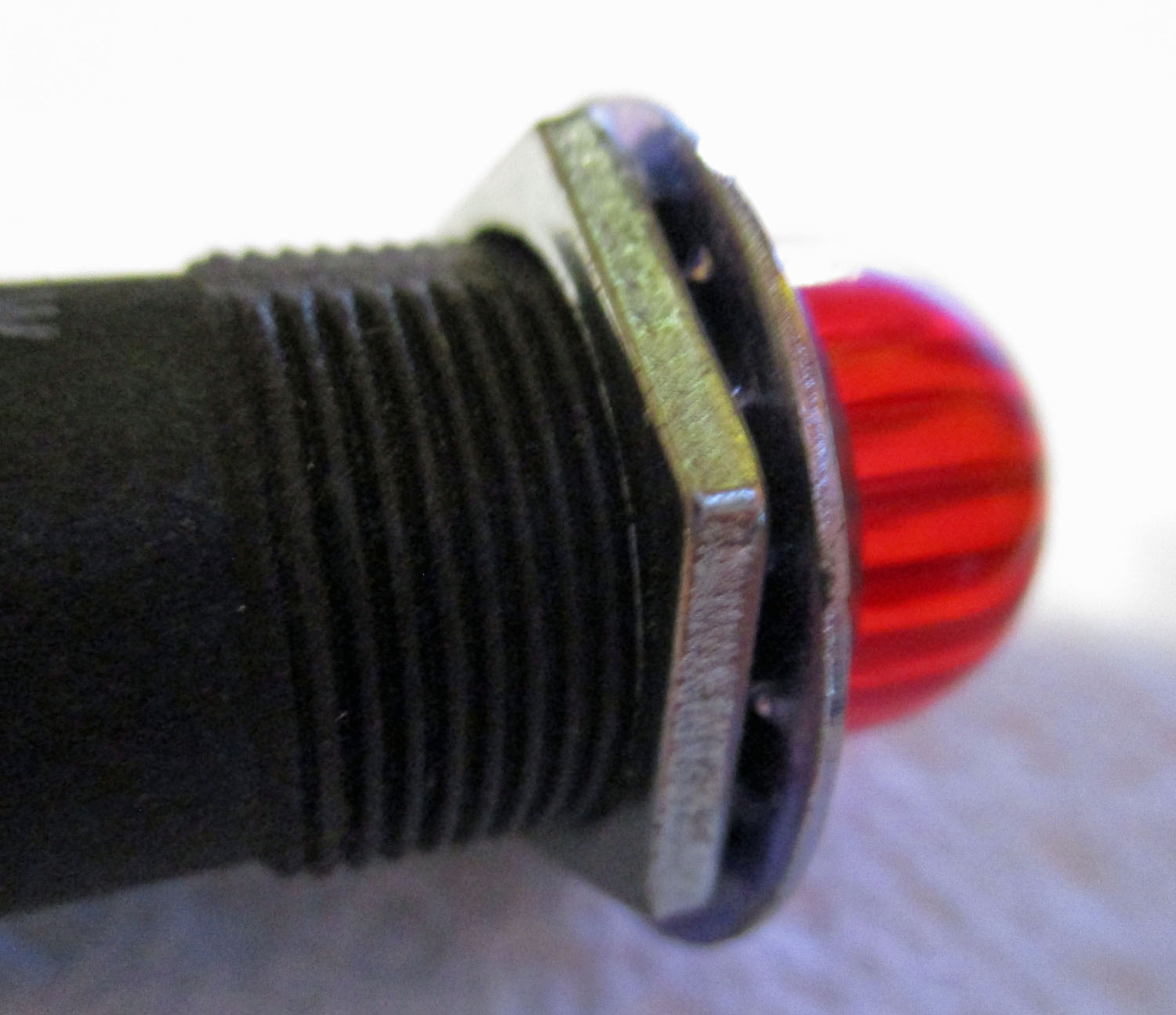 Light, Red Lens w/2-Prong, 3W 125V 5 Light Red w/2-Prong 3W 125V