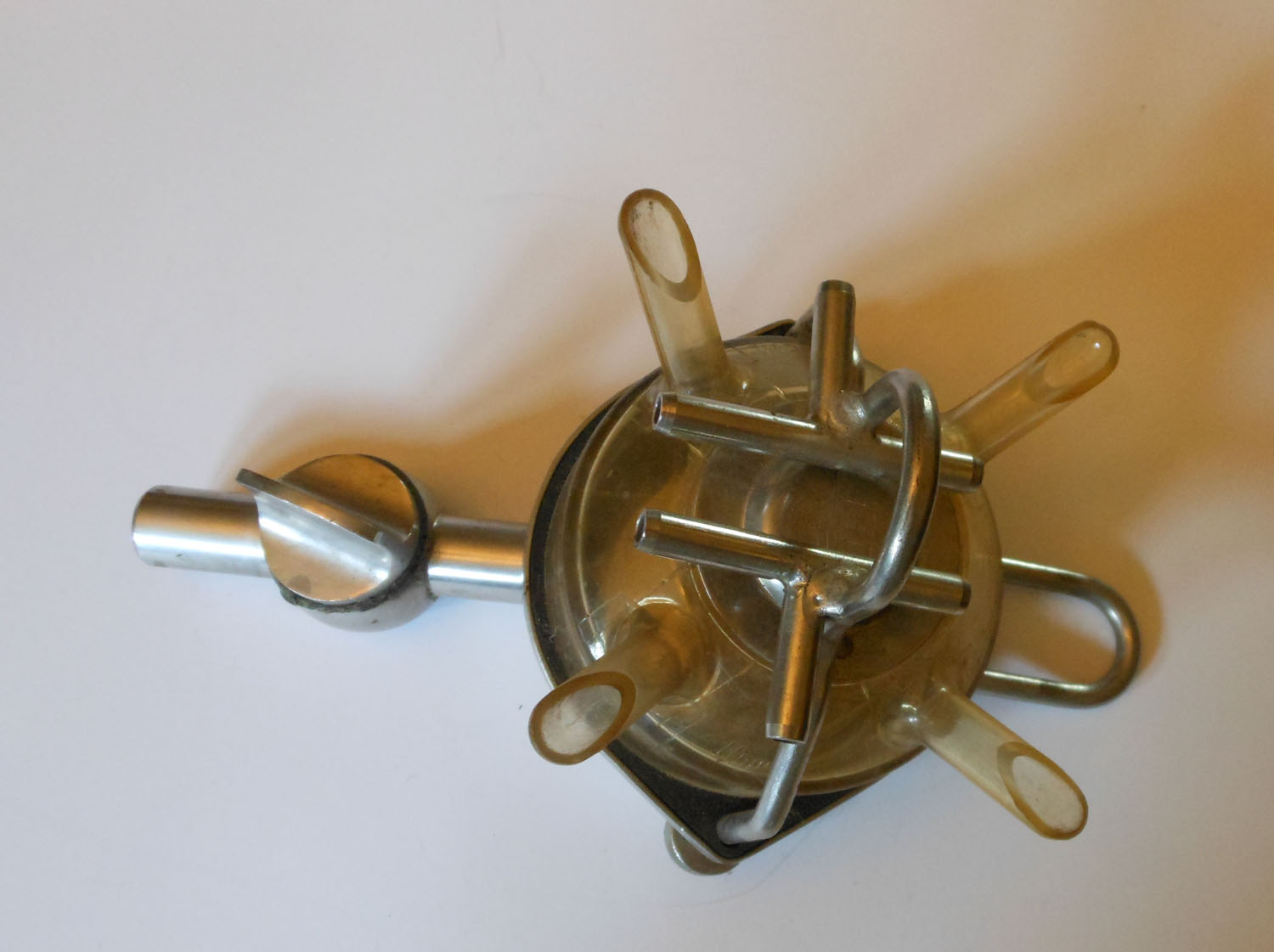 Claw With Shut Off Full View