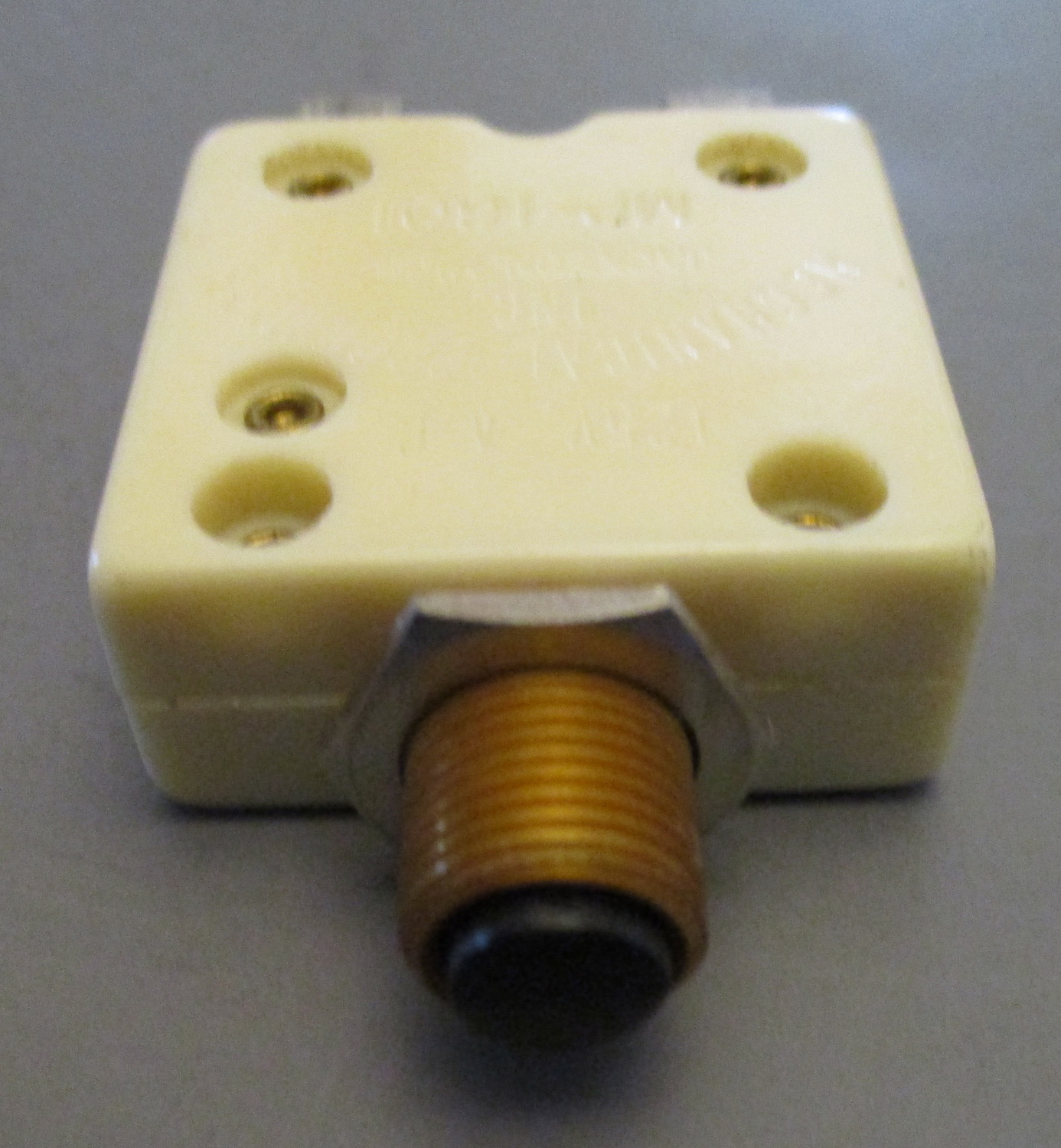 Breaker, Push Button Mini