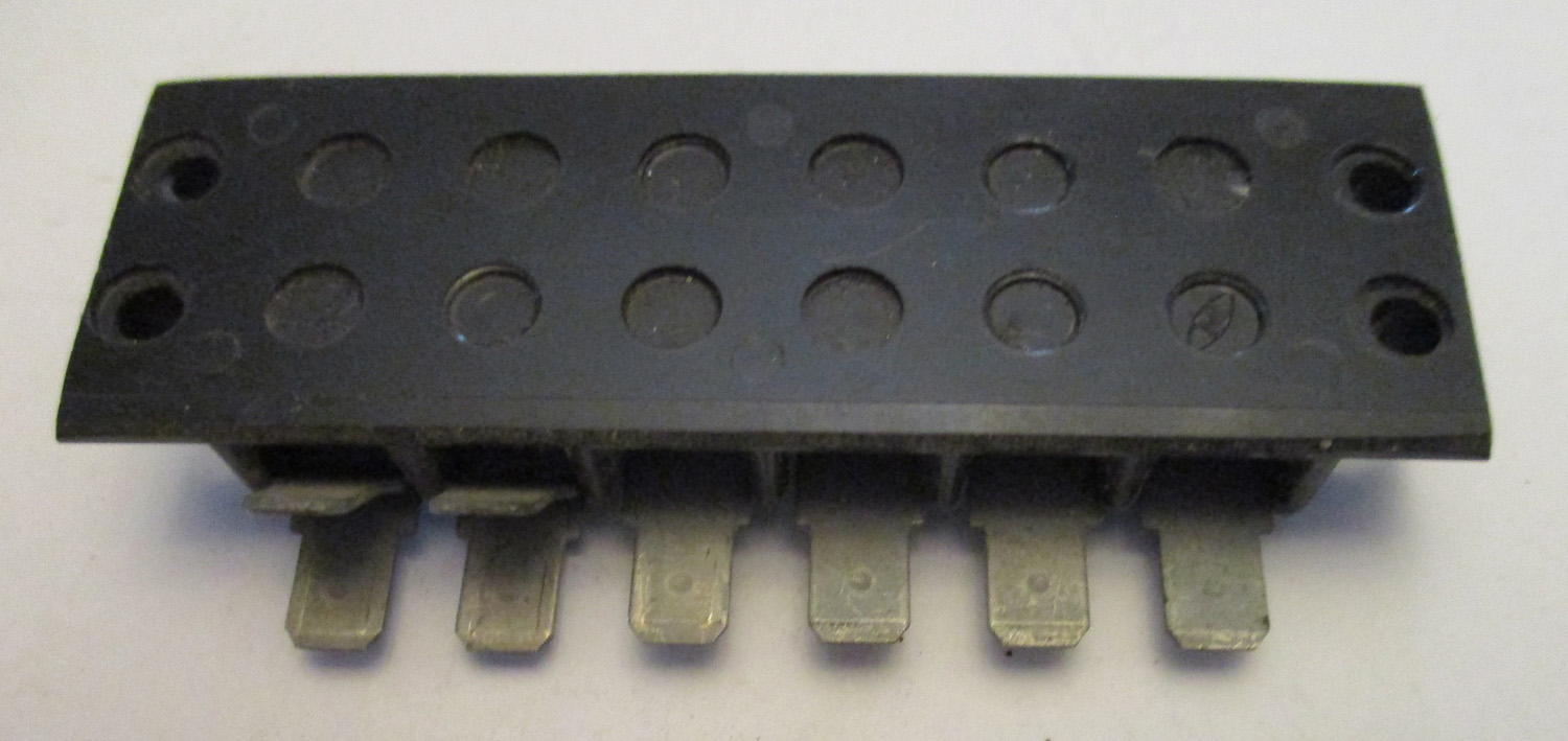 Terminal, 6-Place 3 3/8&Amp;Quot;L